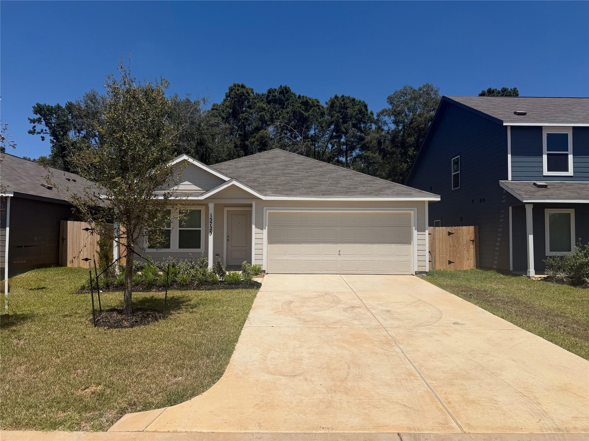 15725 Plum Brook Drive, Conroe TX 77303 Property Photo 1