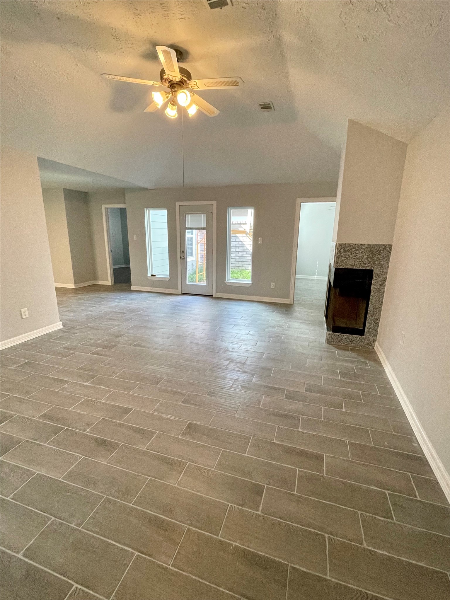 9415 Westacre Place Property Photo 4