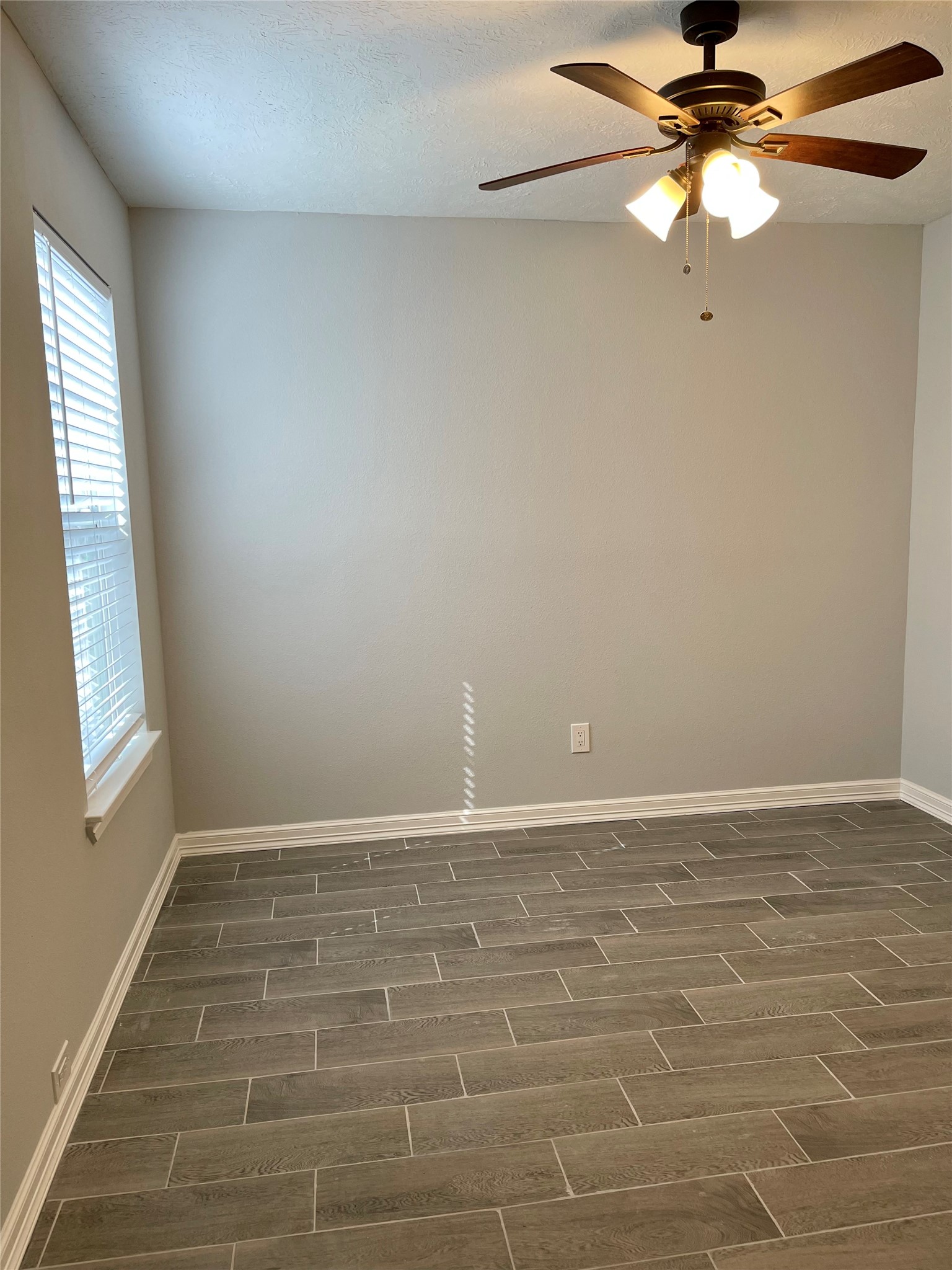 9415 Westacre Place Property Photo 30