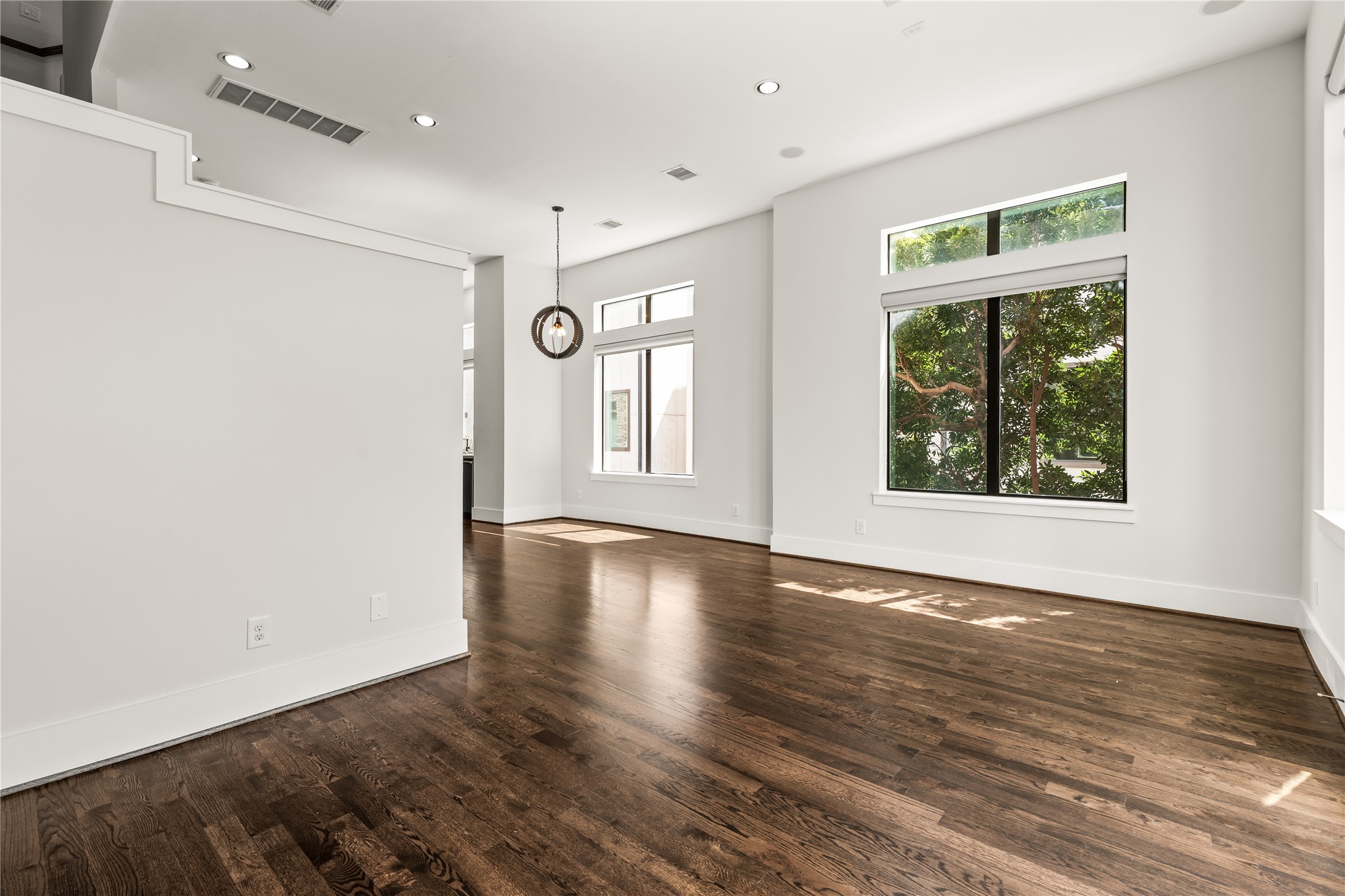 1903 Crockett Street Property Photo 14