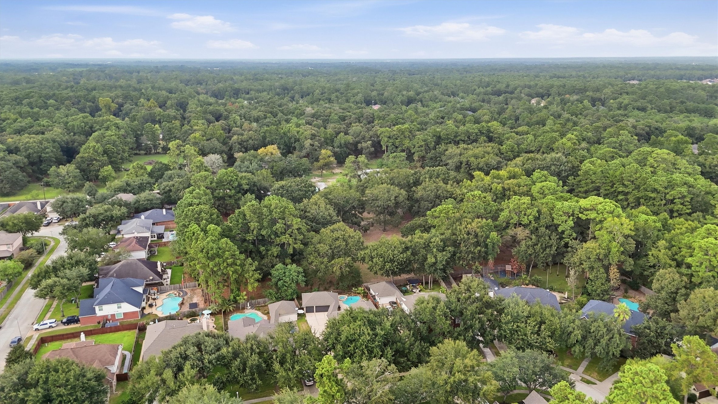 22962 Cayman Estate Property Photo 3