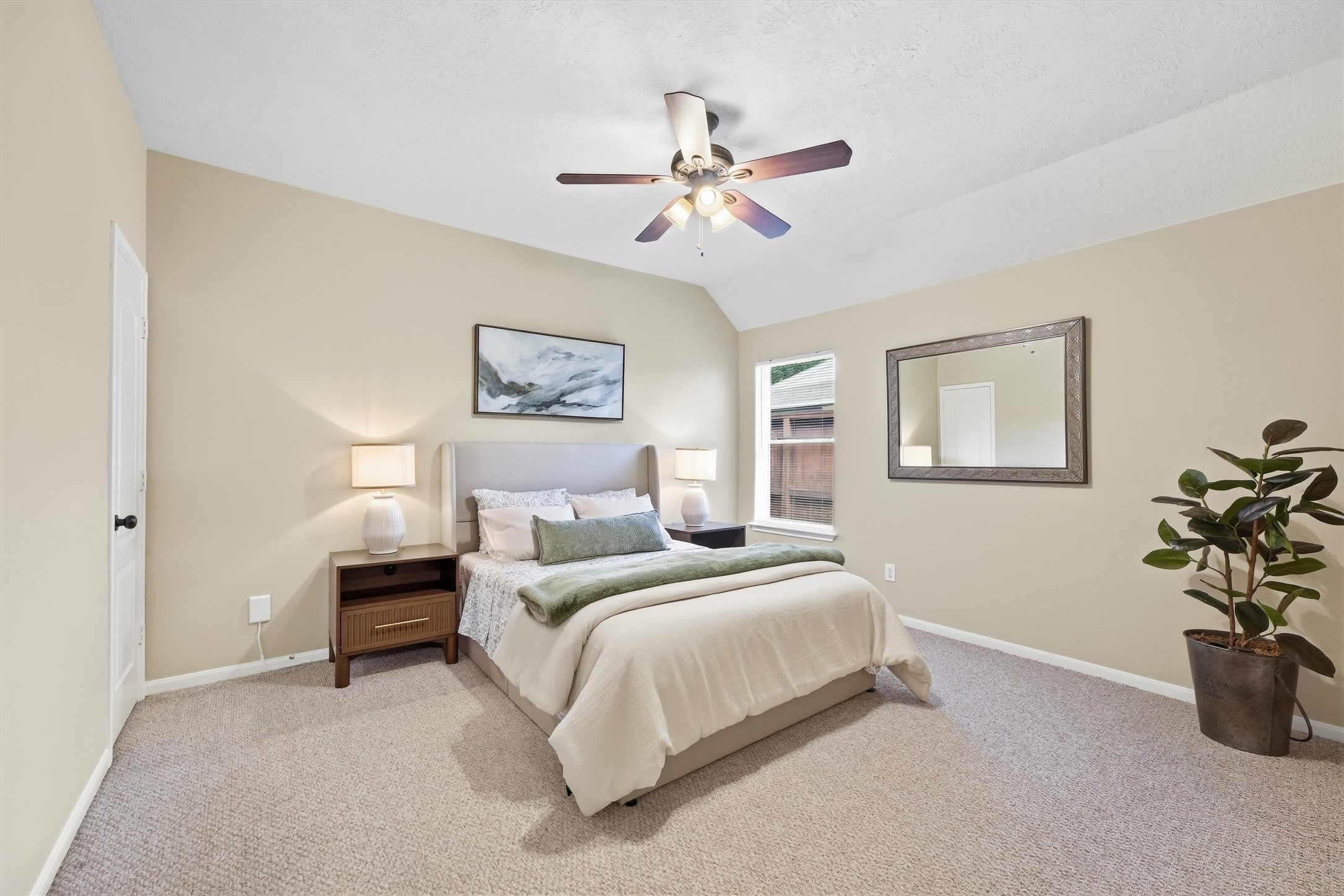 22962 Cayman Estate Property Photo 20