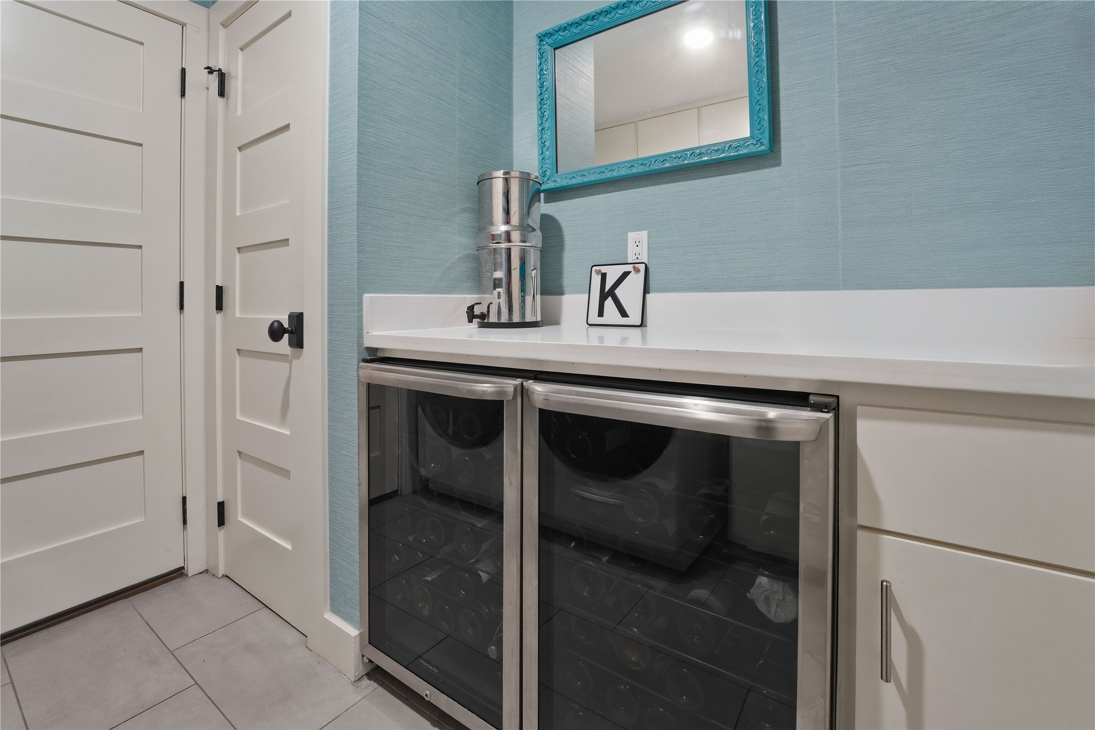 1124 Bowie Street Property Photo 8