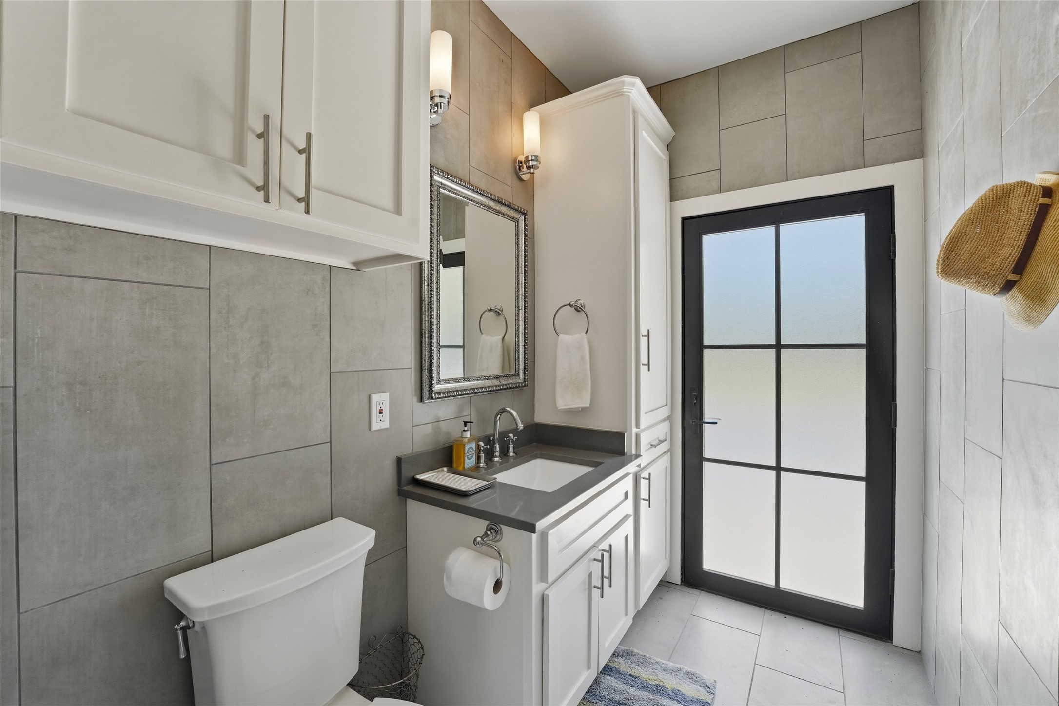 1124 Bowie Street Property Photo 26
