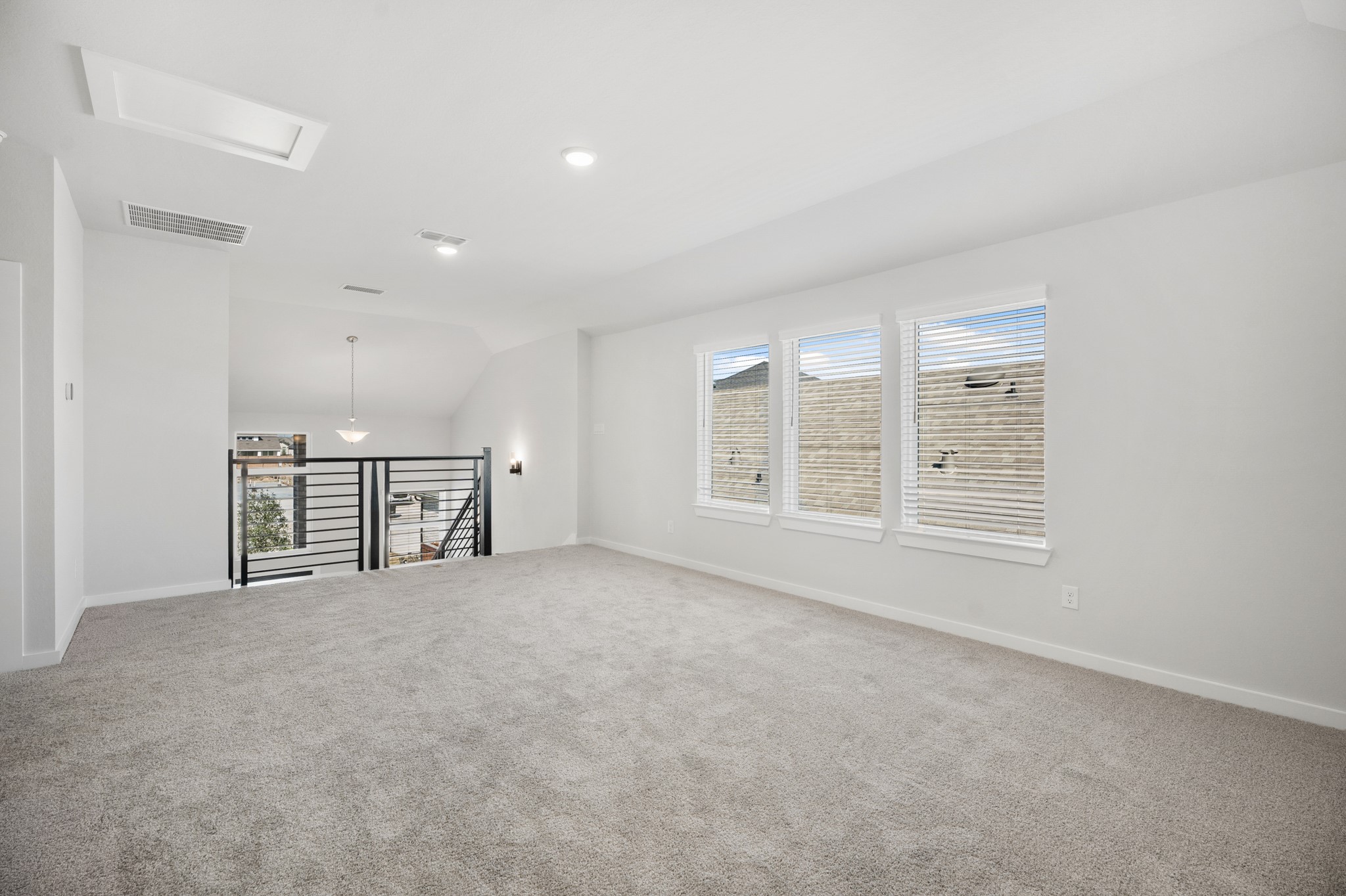 10231 Van Gogh Court Property Photo 11
