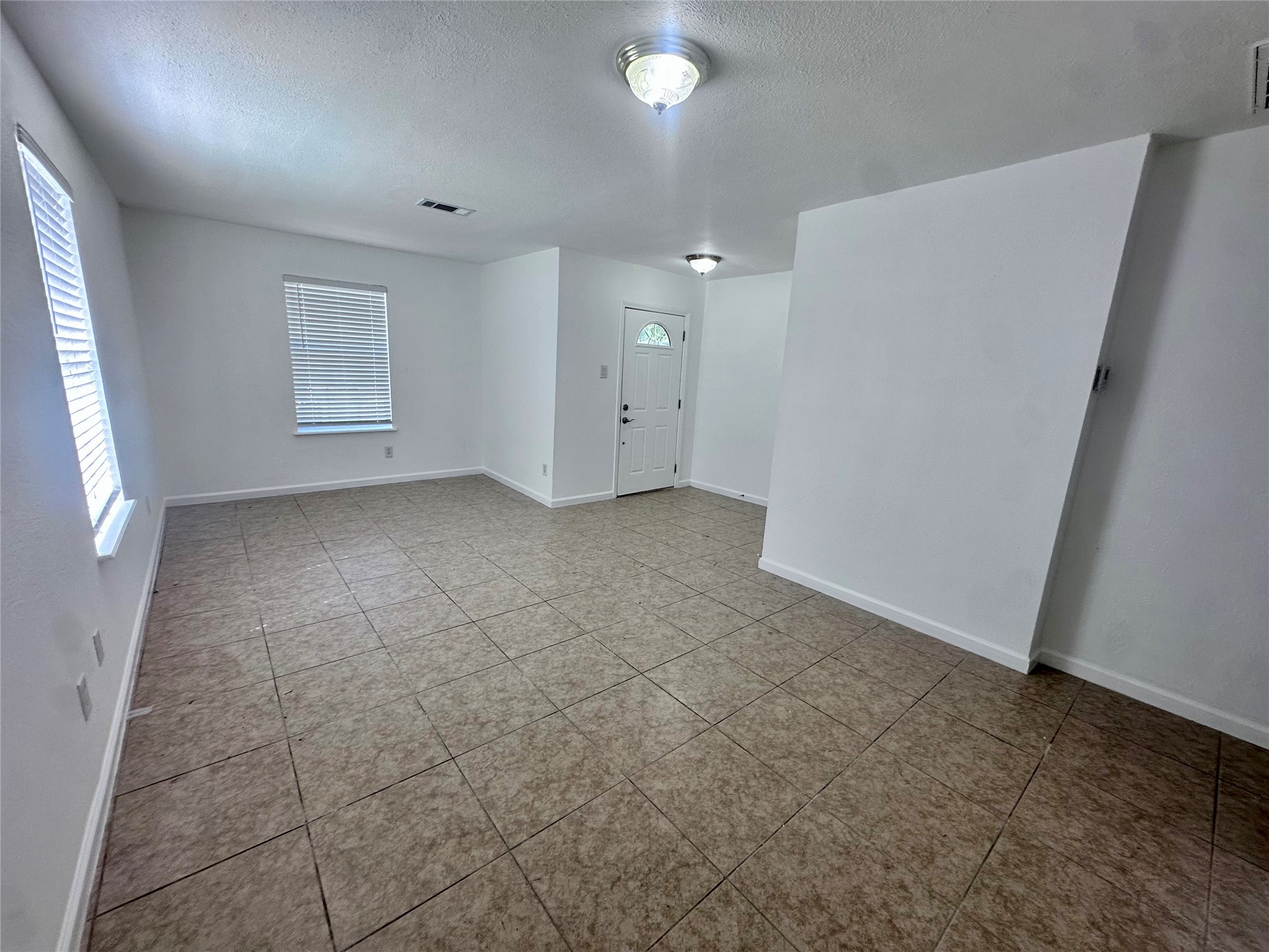 6206 Iron Rock Street Property Photo 6