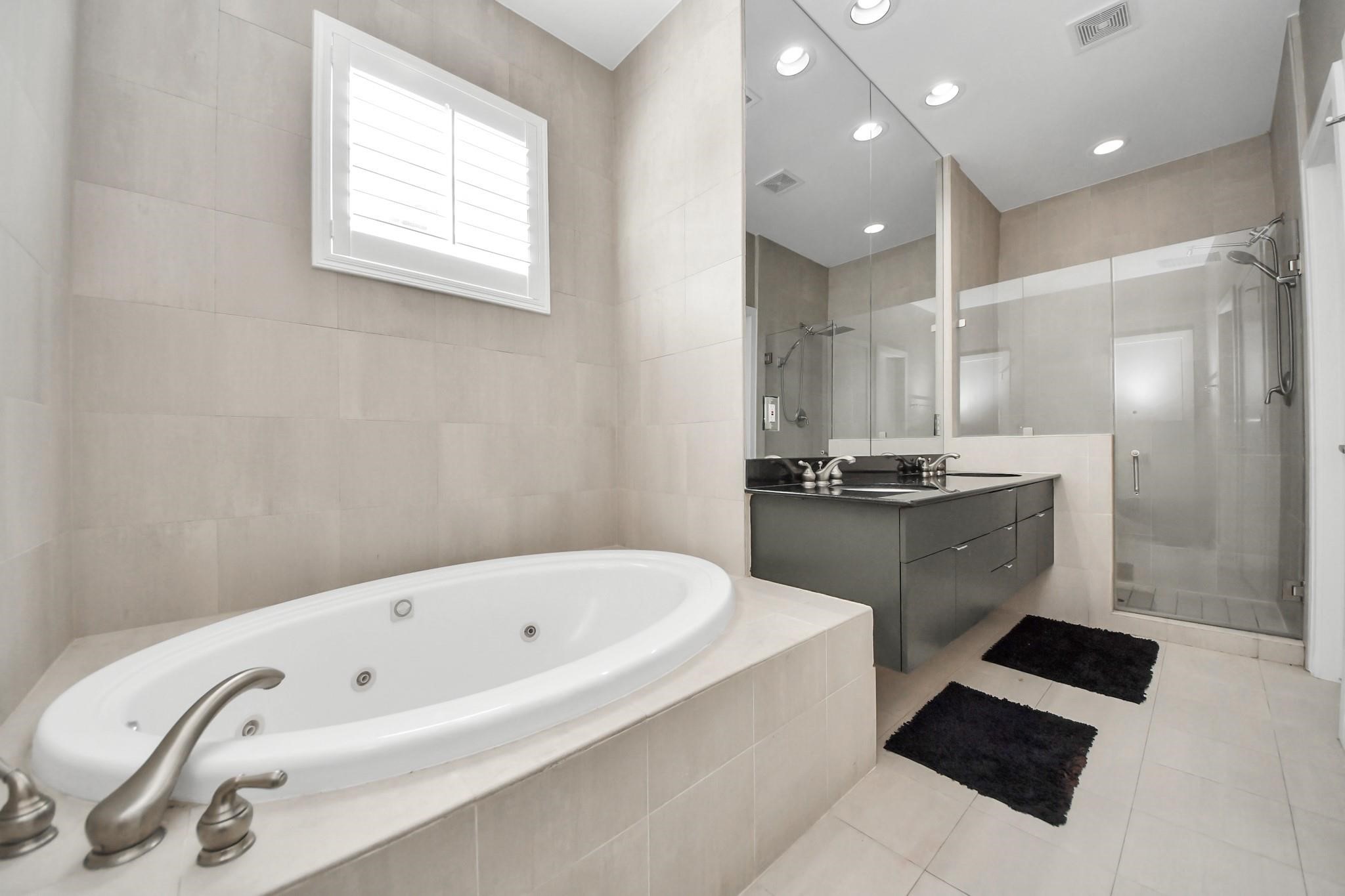 1406 Stanford Street D Property Photo 16