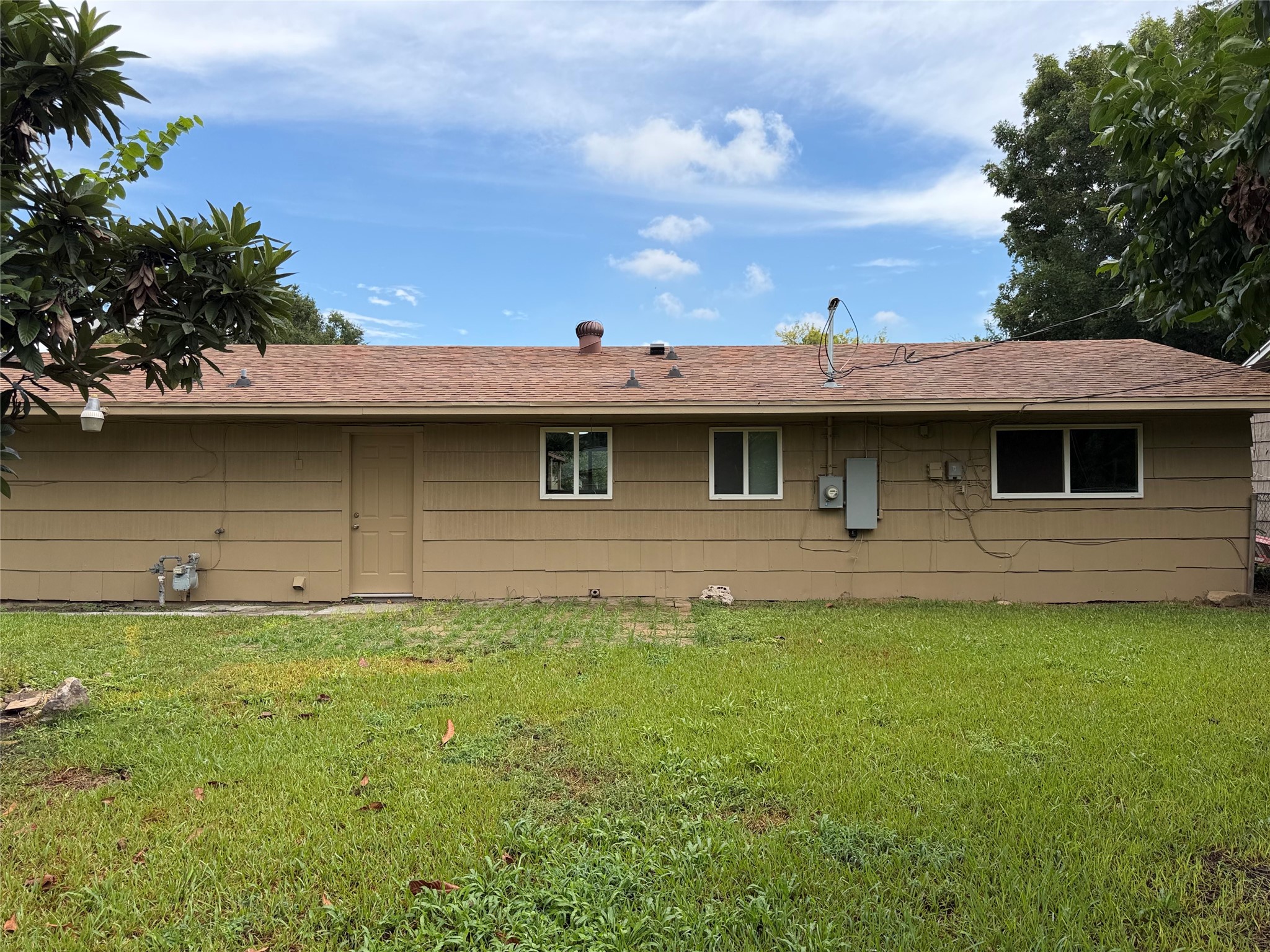 7706 Marinette Drive Property Photo 5