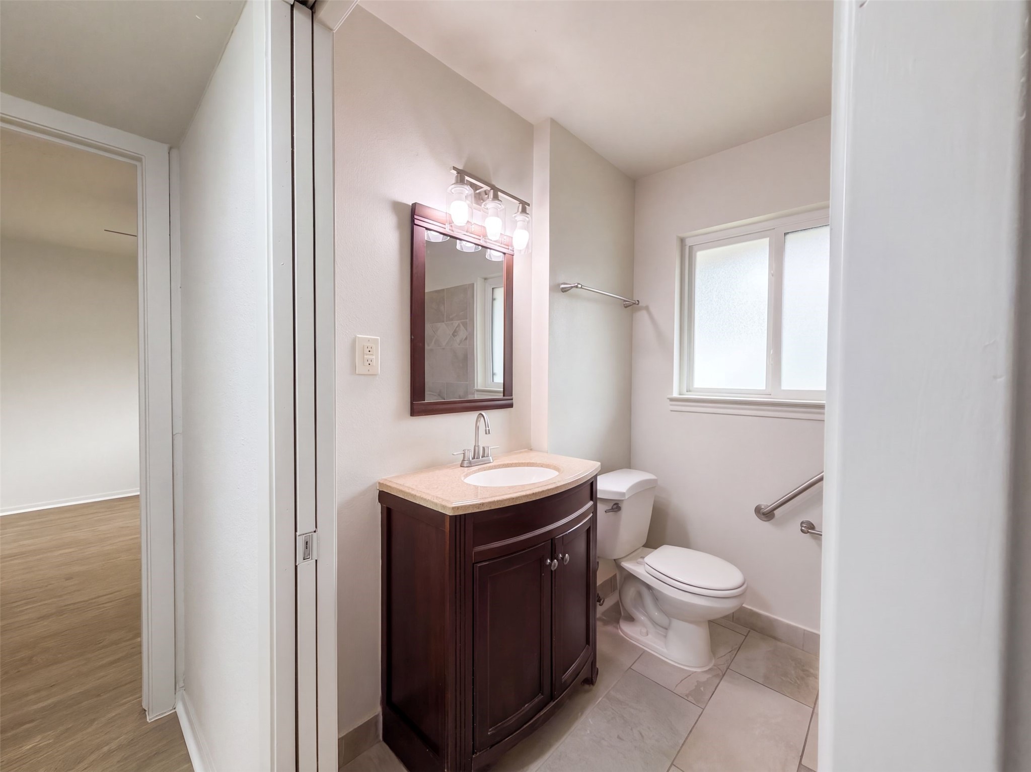 7706 Marinette Drive Property Photo 12