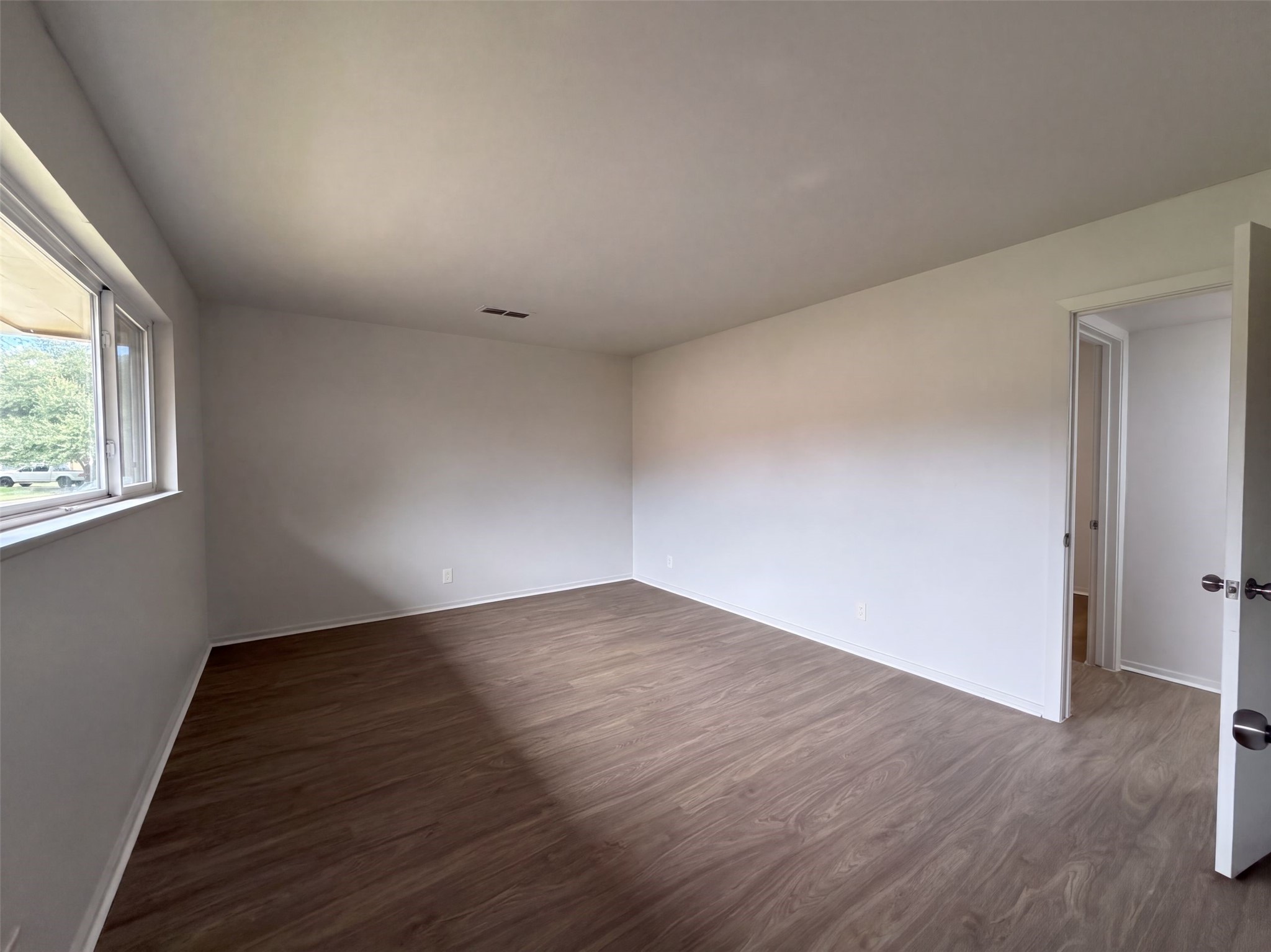 7706 Marinette Drive Property Photo 18