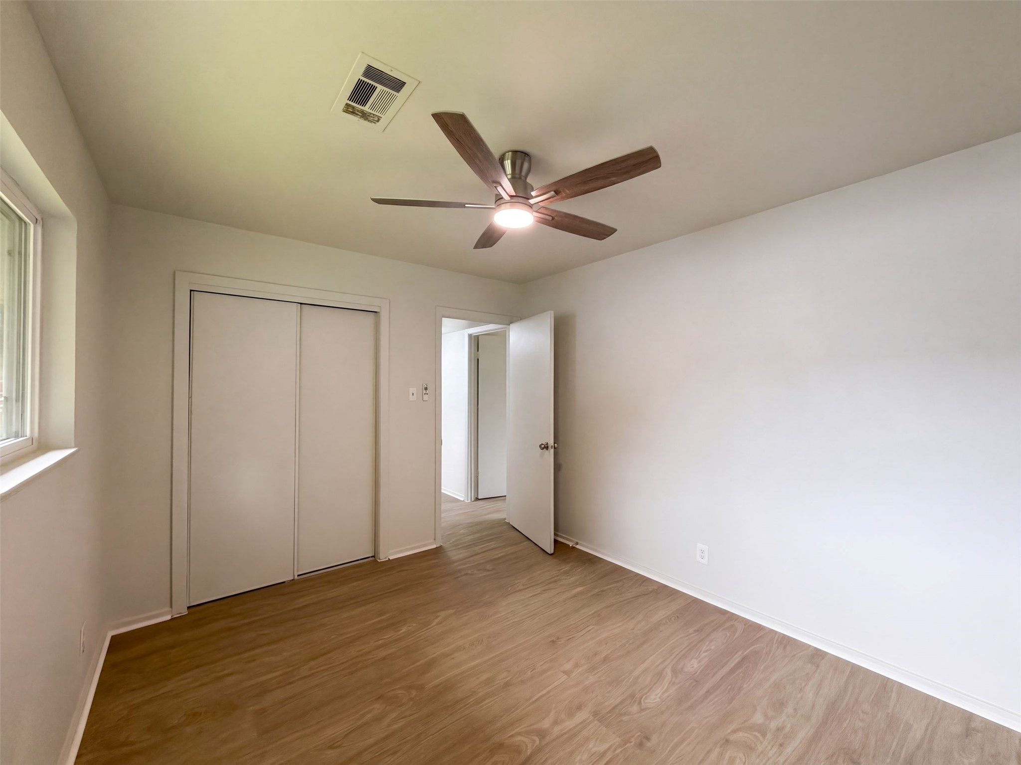 7706 Marinette Drive Property Photo 21