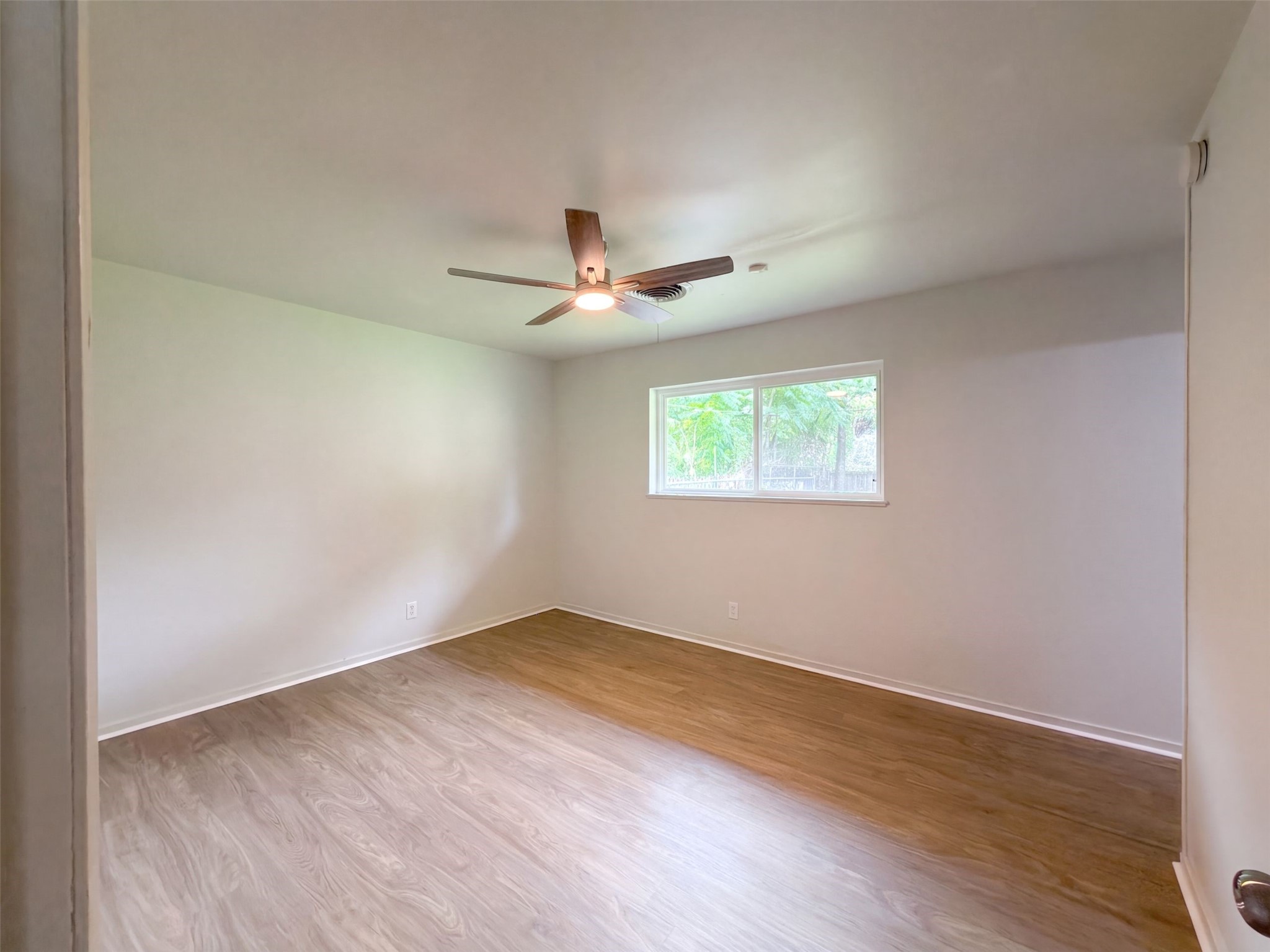 7706 Marinette Drive Property Photo 24