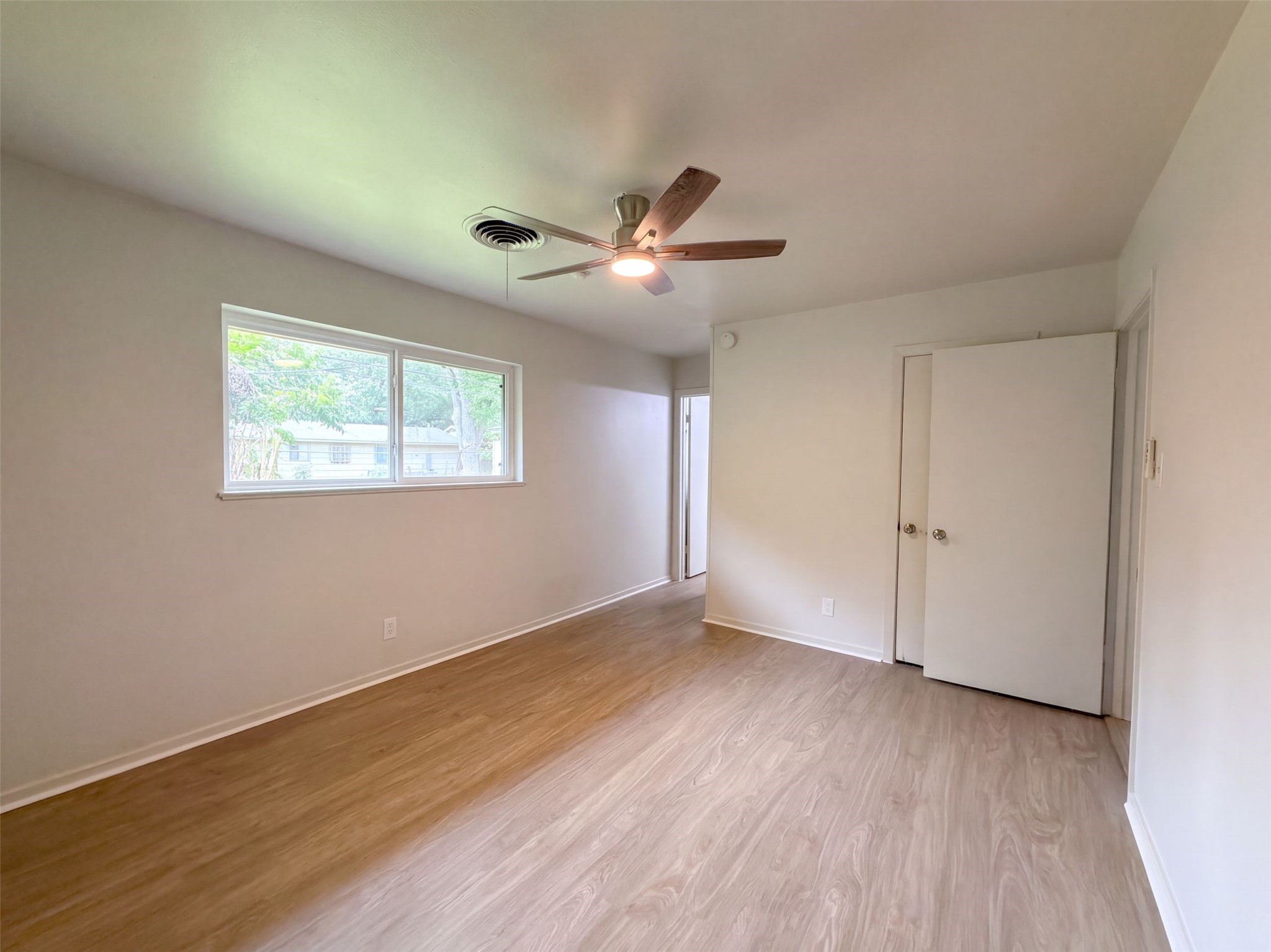 7706 Marinette Drive Property Photo 25