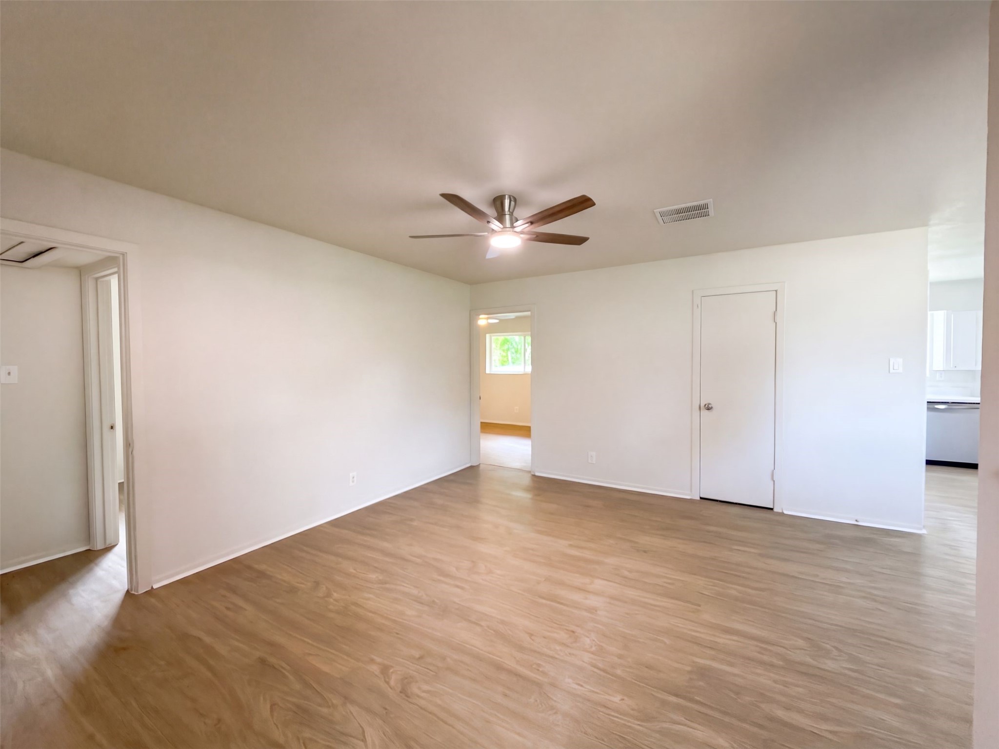 7706 Marinette Drive Property Photo 26