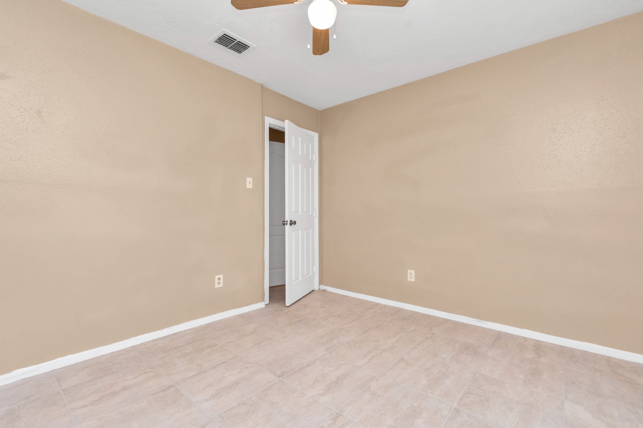 1315 Twining Oaks Lane Property Photo 34