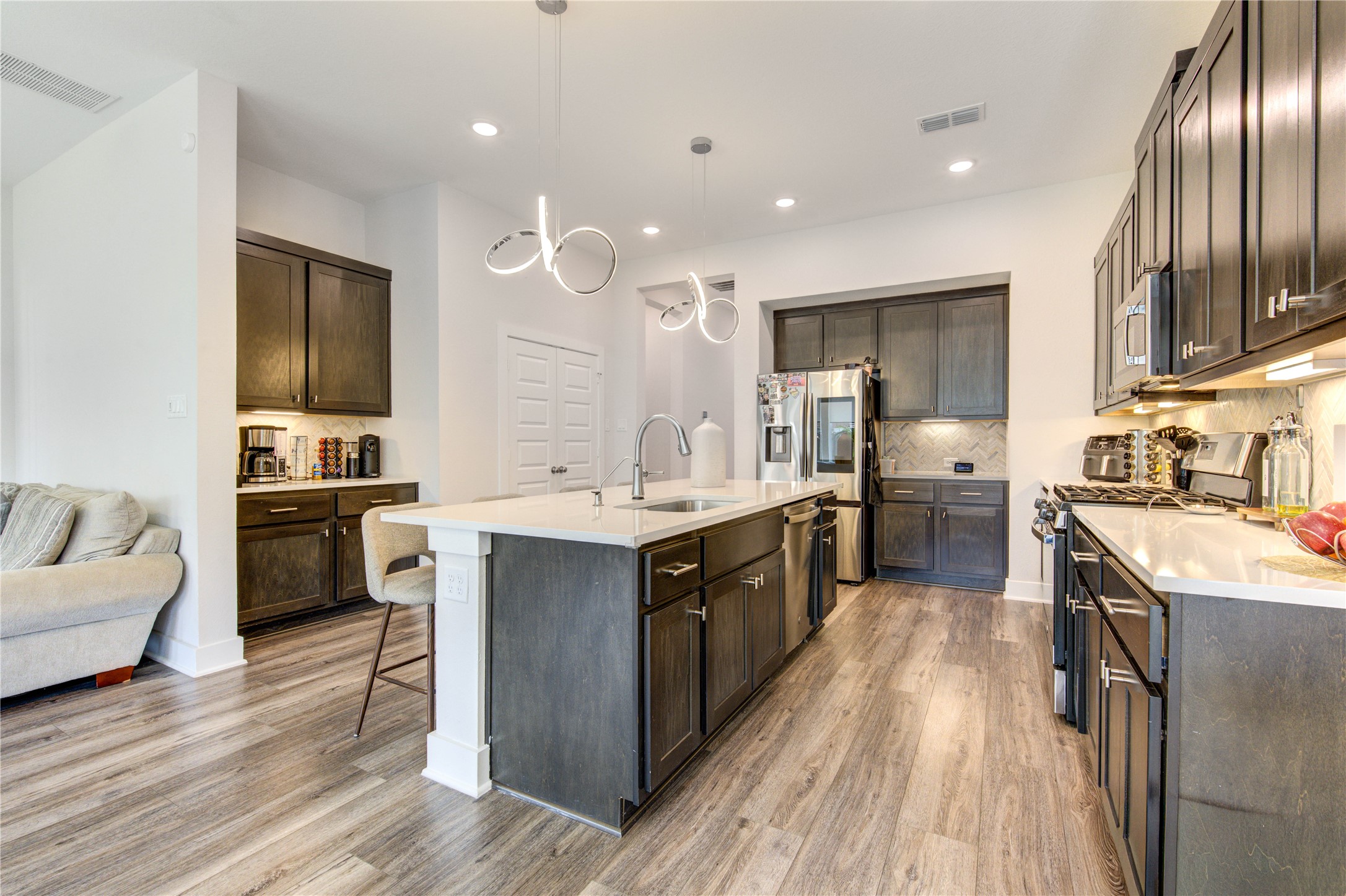 26306 Camden Canyon Avenue Property Photo 8