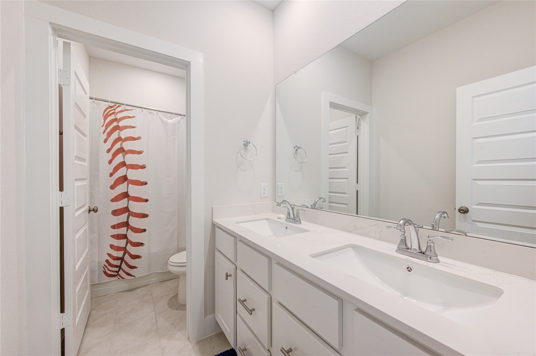 26306 Camden Canyon Avenue Property Photo 25