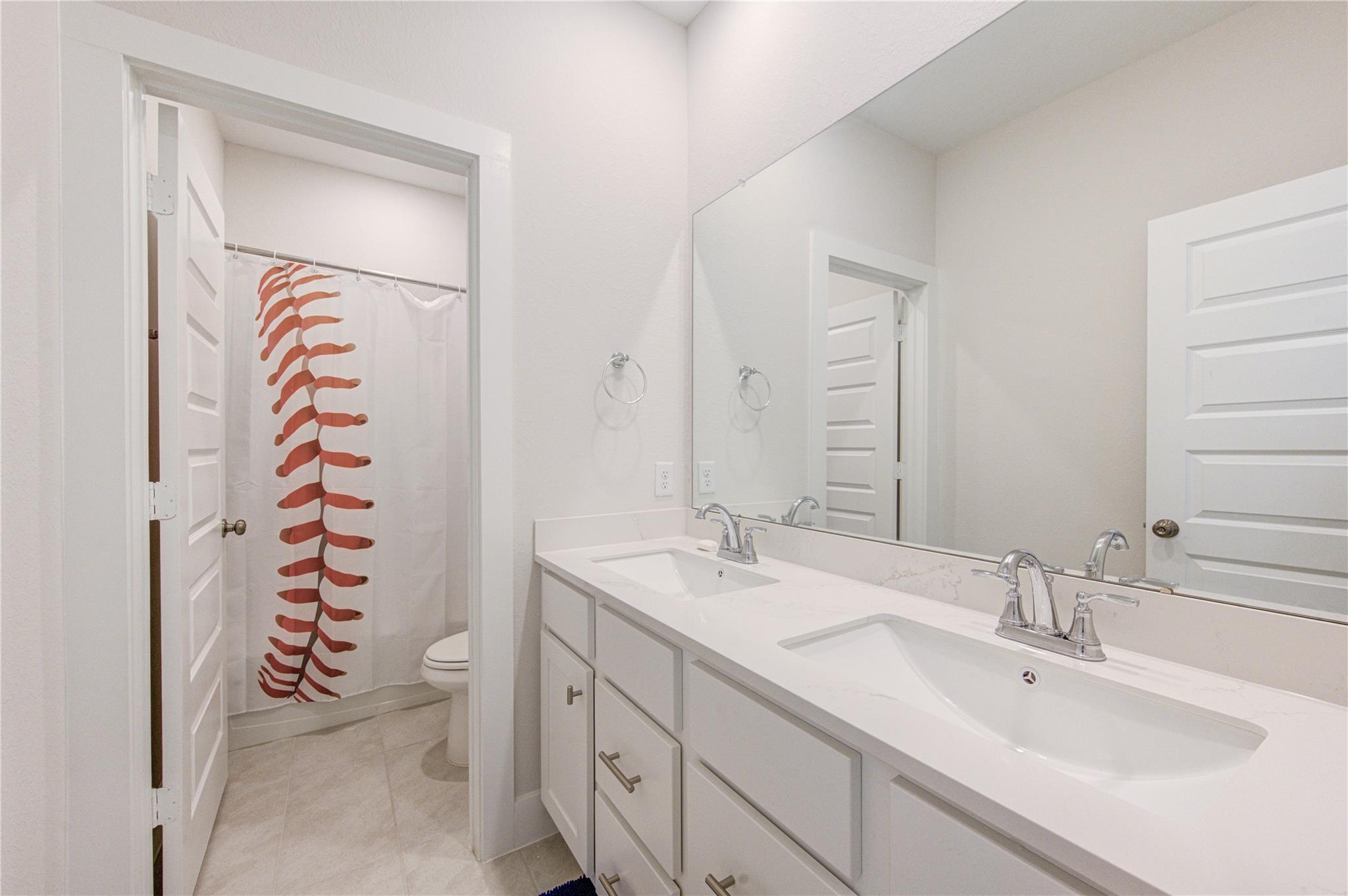 26306 Camden Canyon Avenue Property Photo 25
