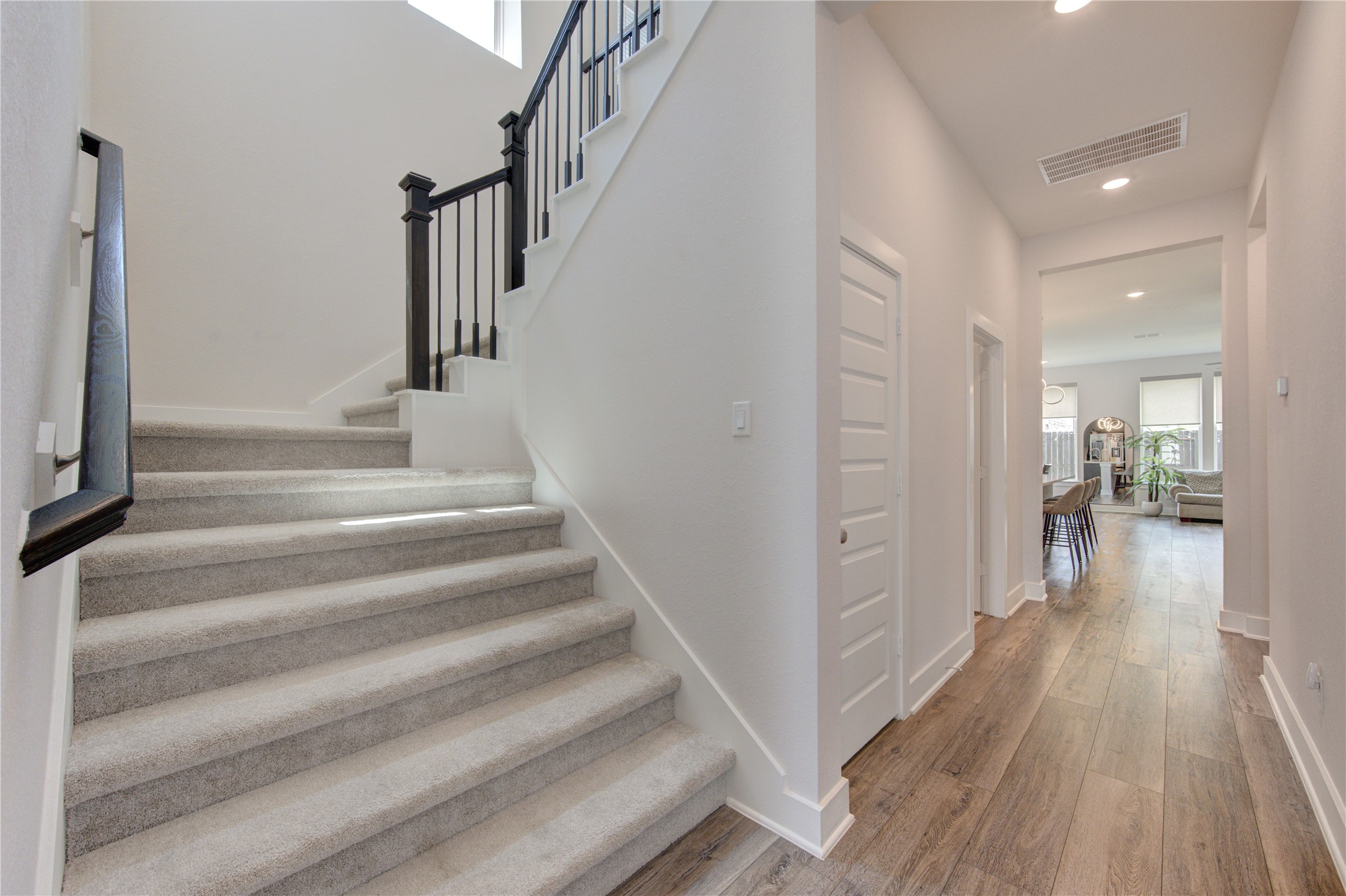 26306 Camden Canyon Avenue Property Photo 30
