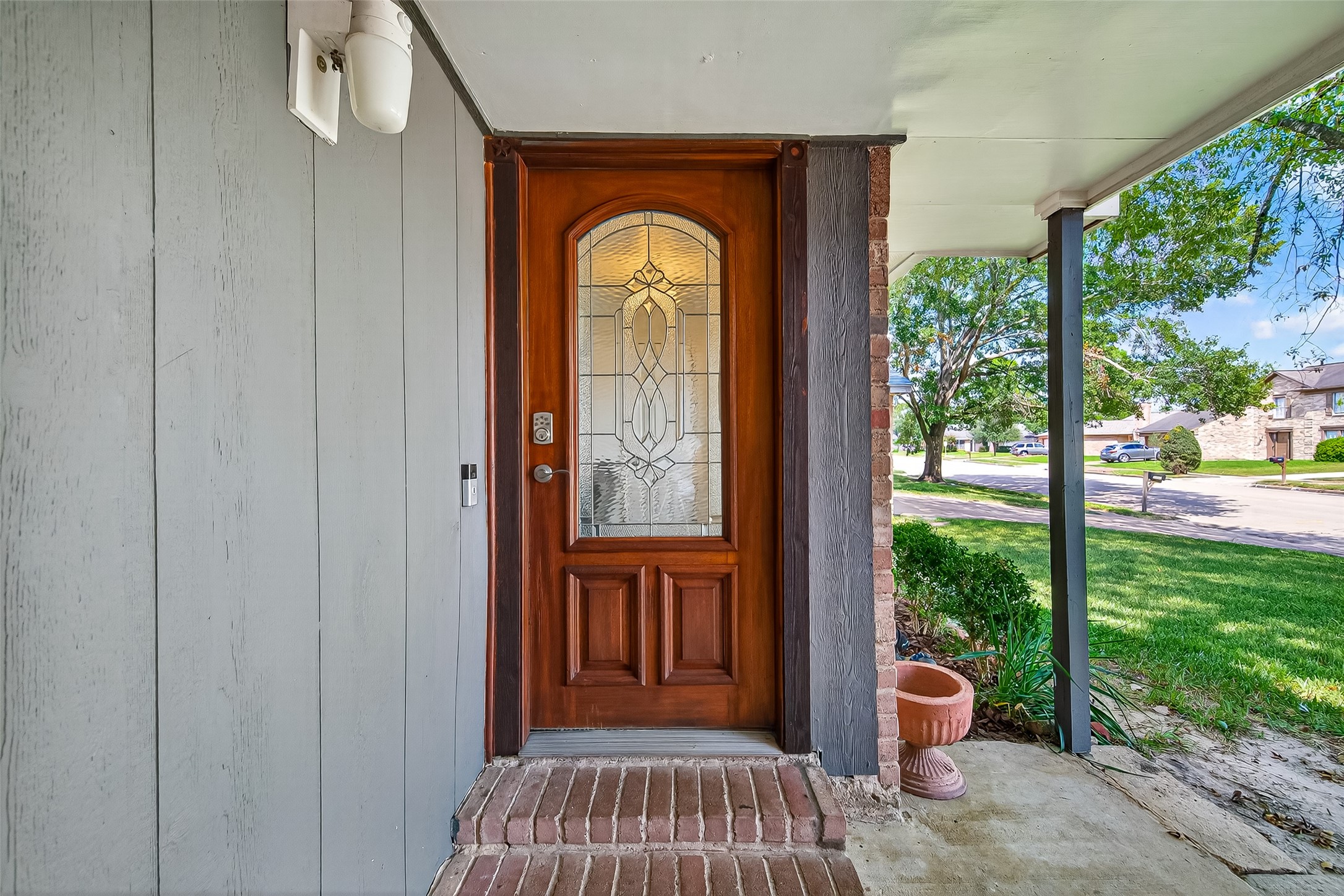 5323 Windsong Trail Property Photo 9