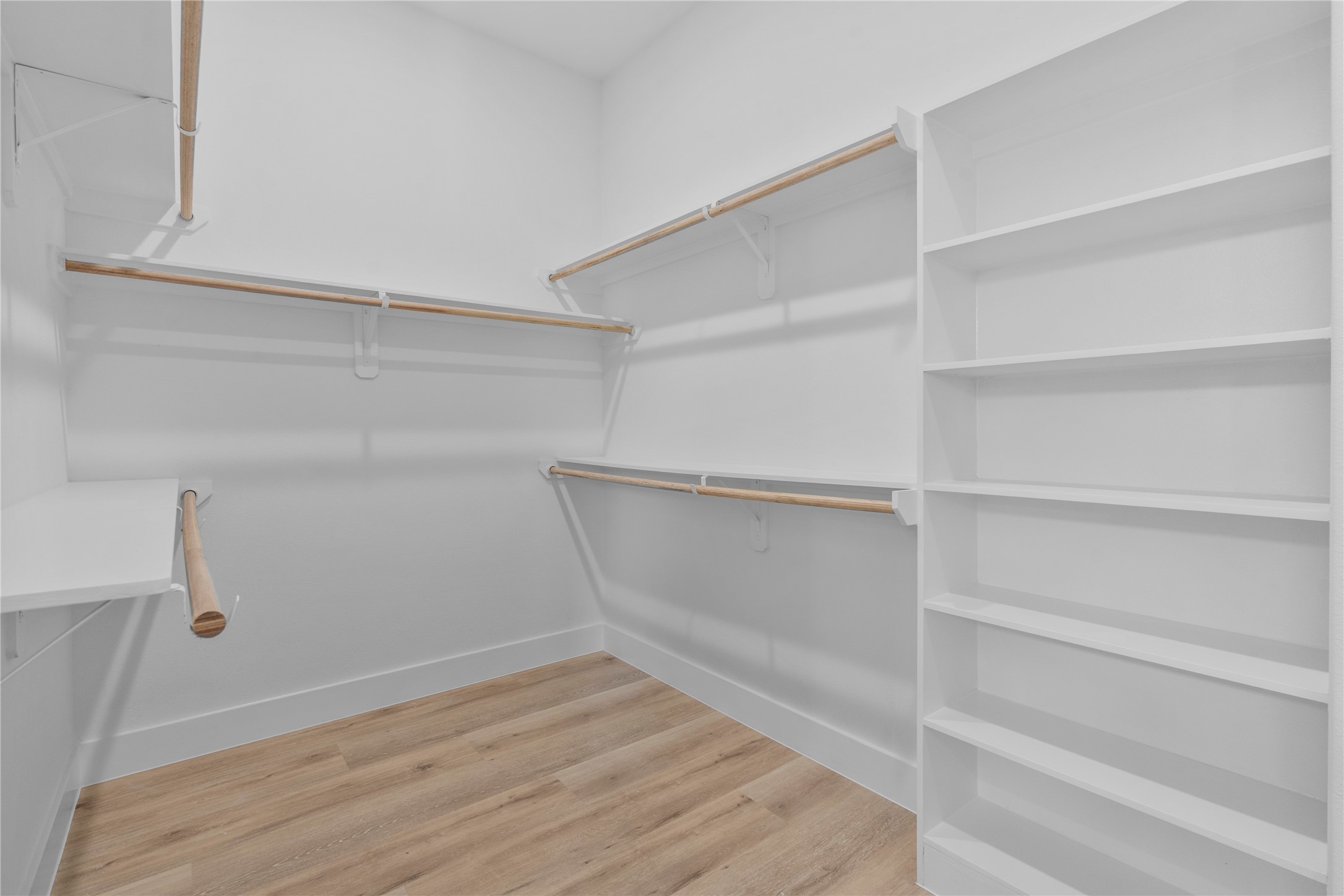 3510 Saltus Street Property Photo 27