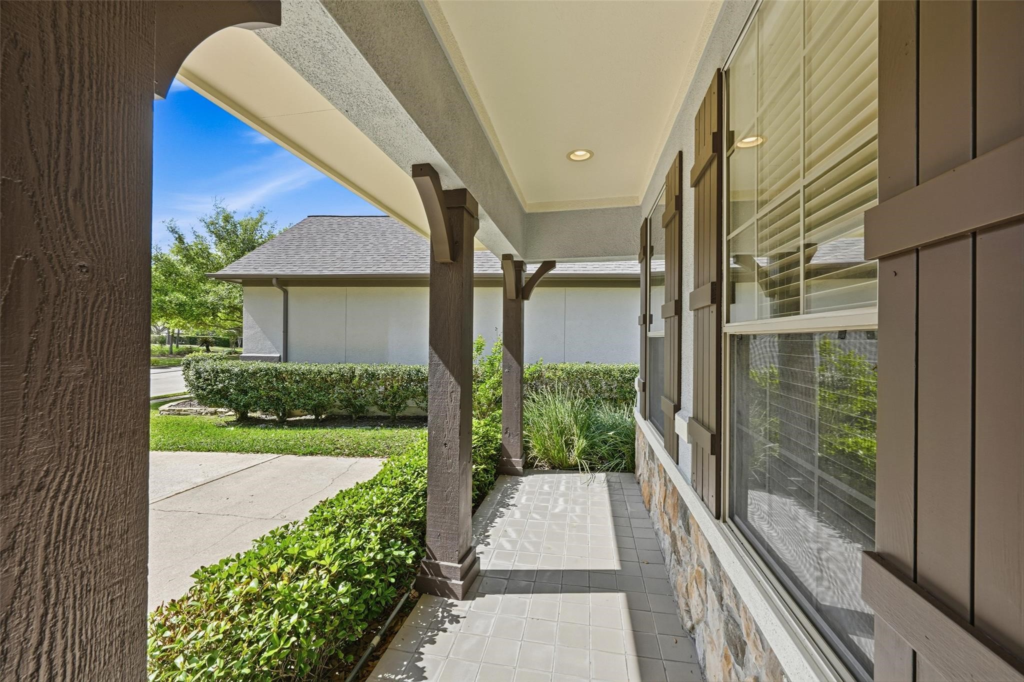 23239 Parsons Landing Drive Property Photo 5