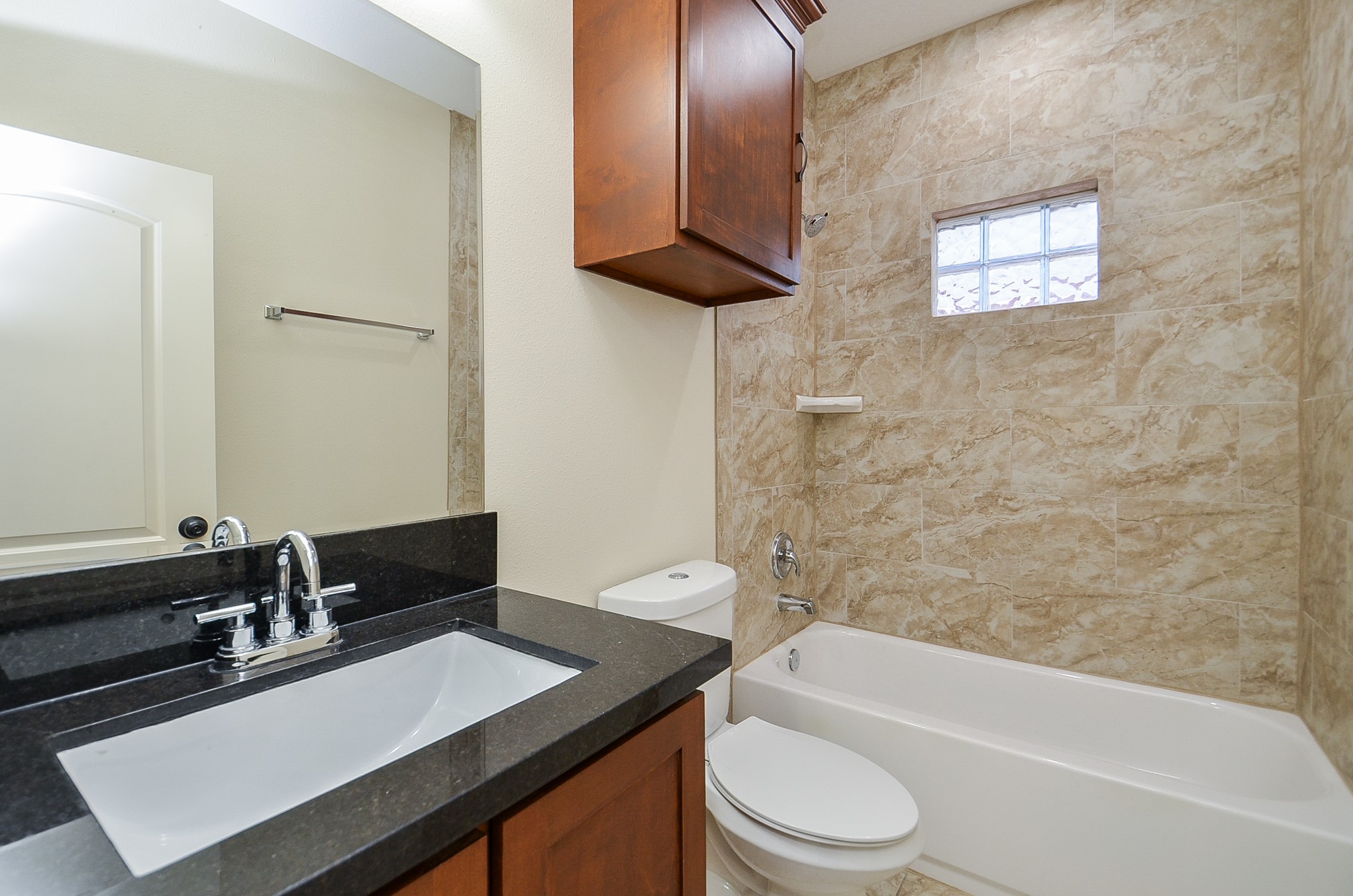423 Rosen Avenue Property Photo 22