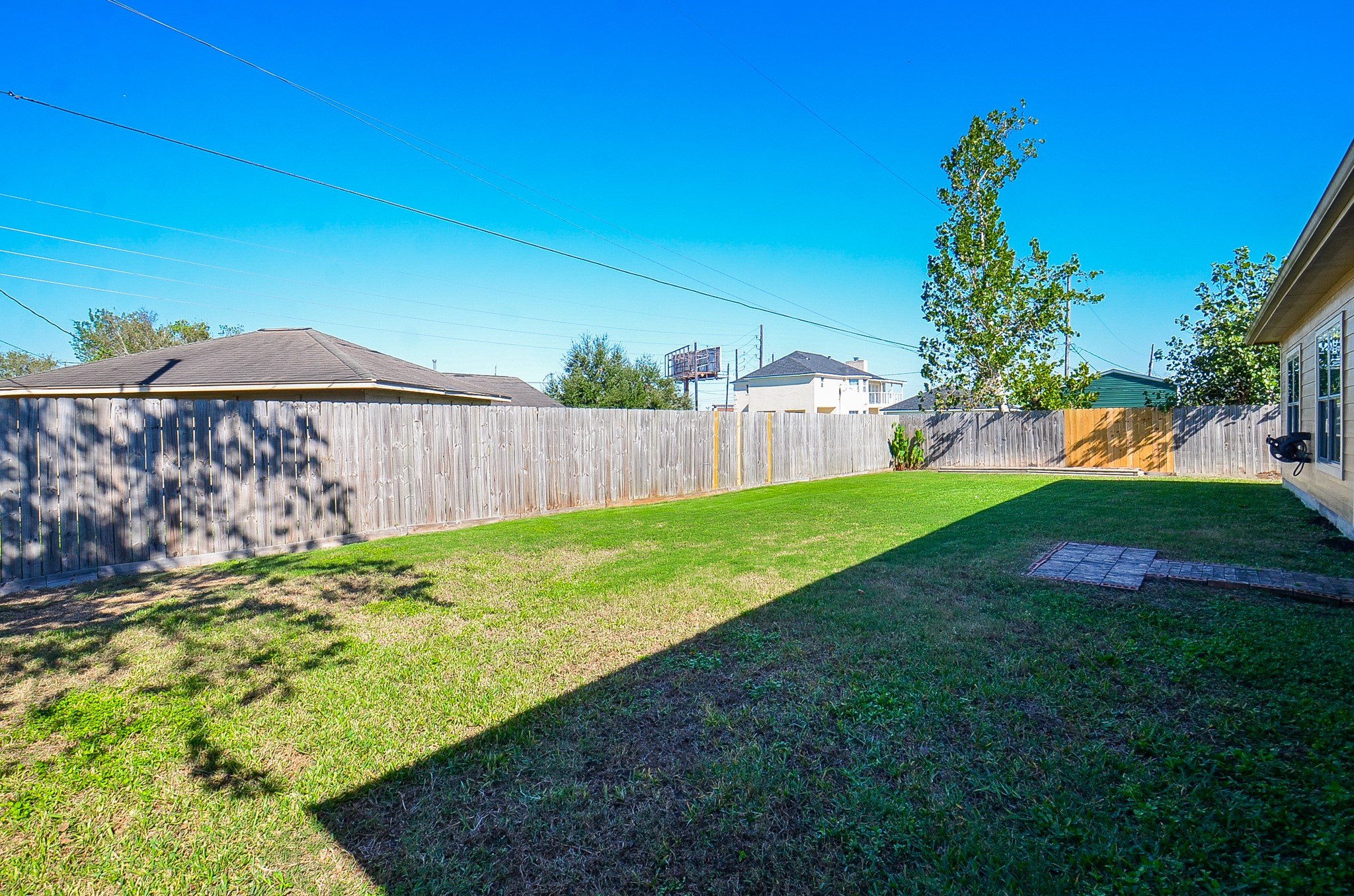 423 Rosen Avenue Property Photo 31