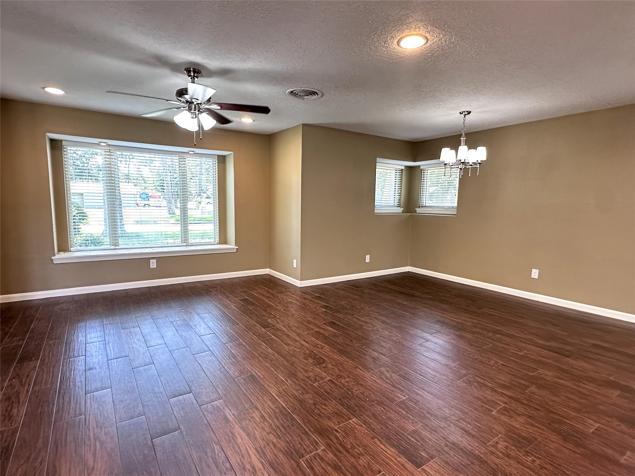 1766 Maux Drive Property Photo 4