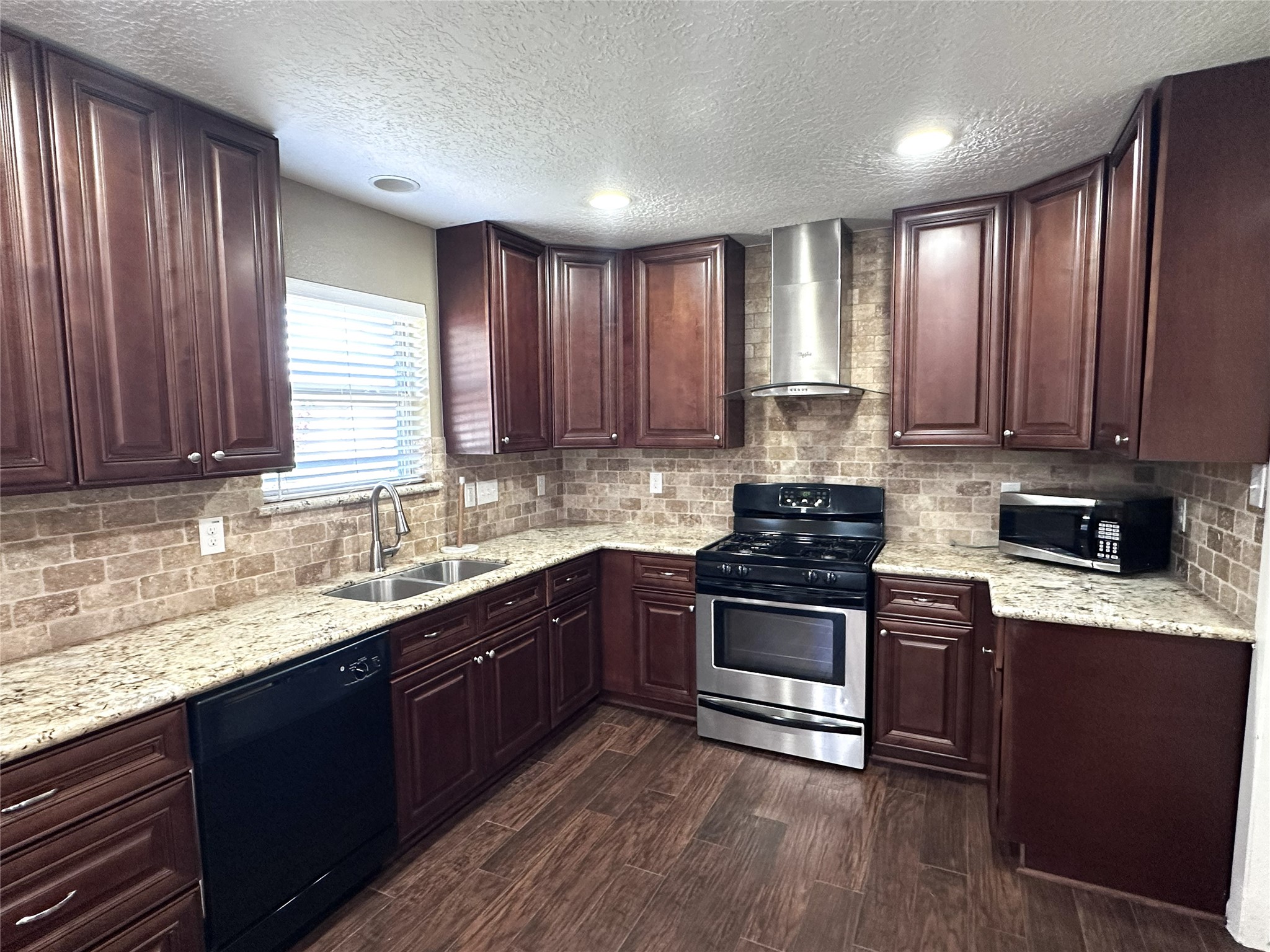 1766 Maux Drive Property Photo 6
