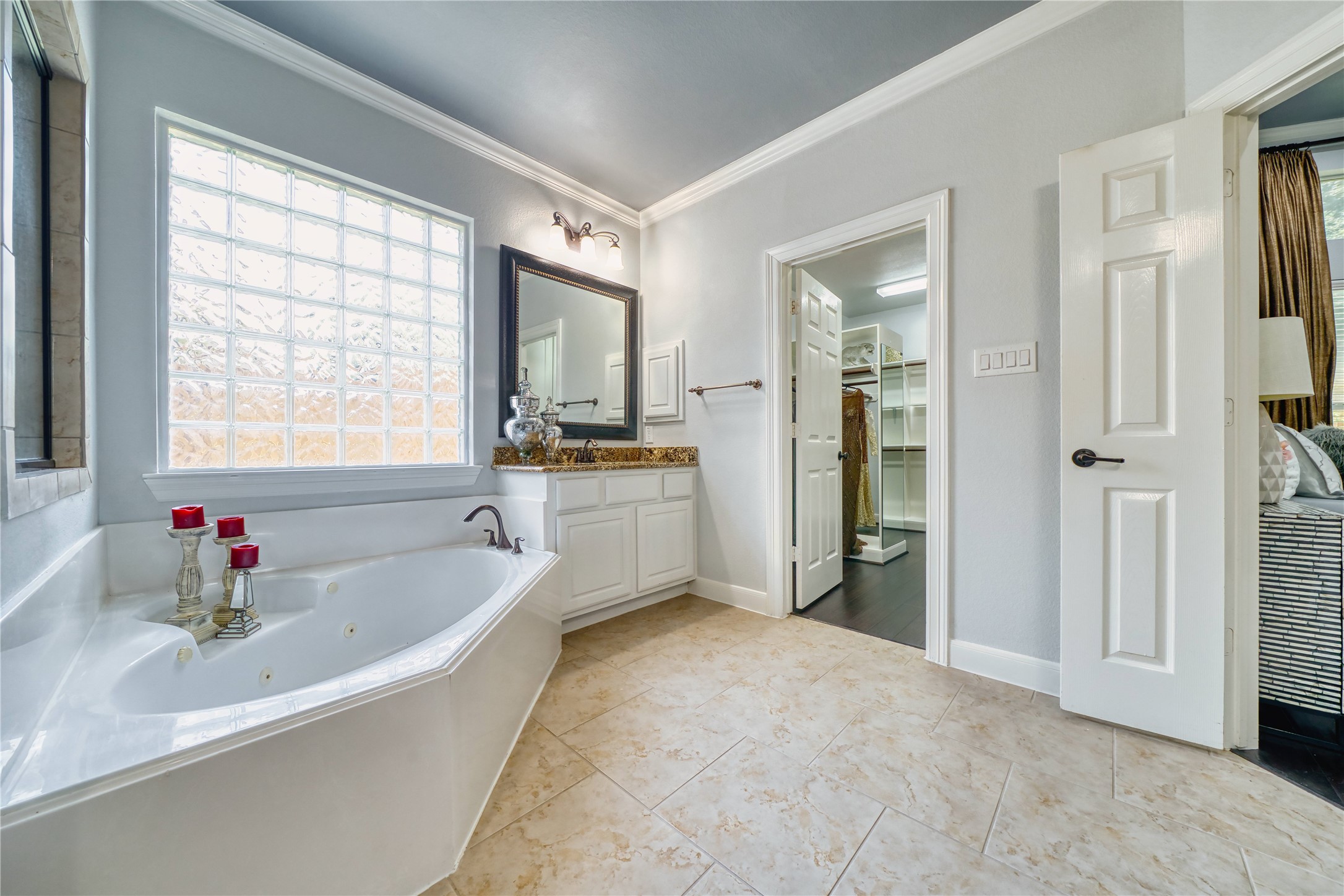 418 Somerset Drive Property Photo 19