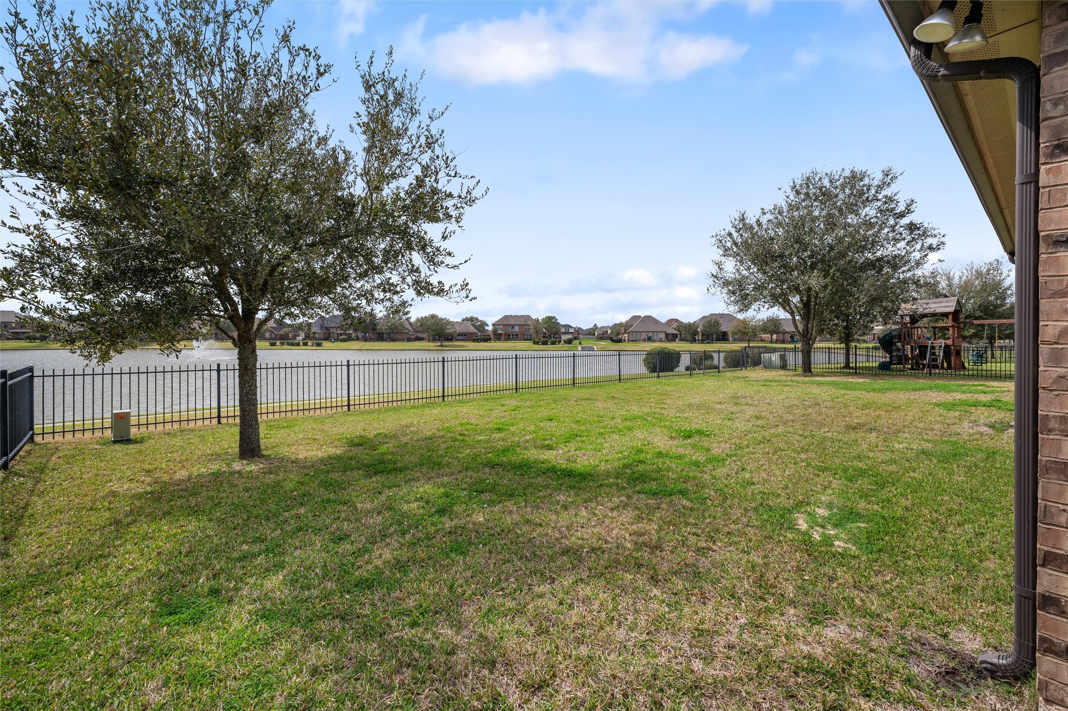 19314 Stanton Lake Dr Property Photo 19
