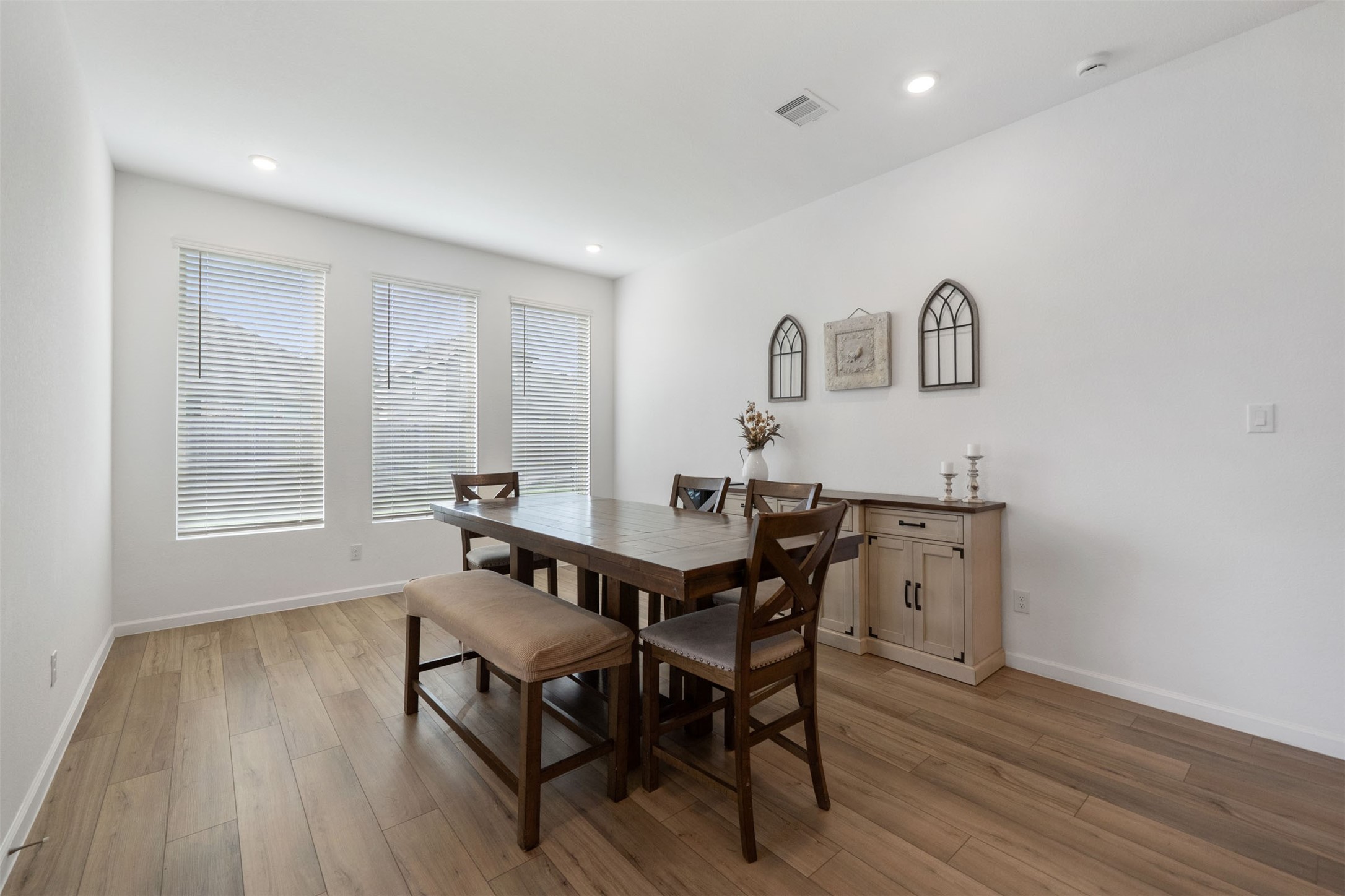 23688 Mileto Drive Property Photo 15