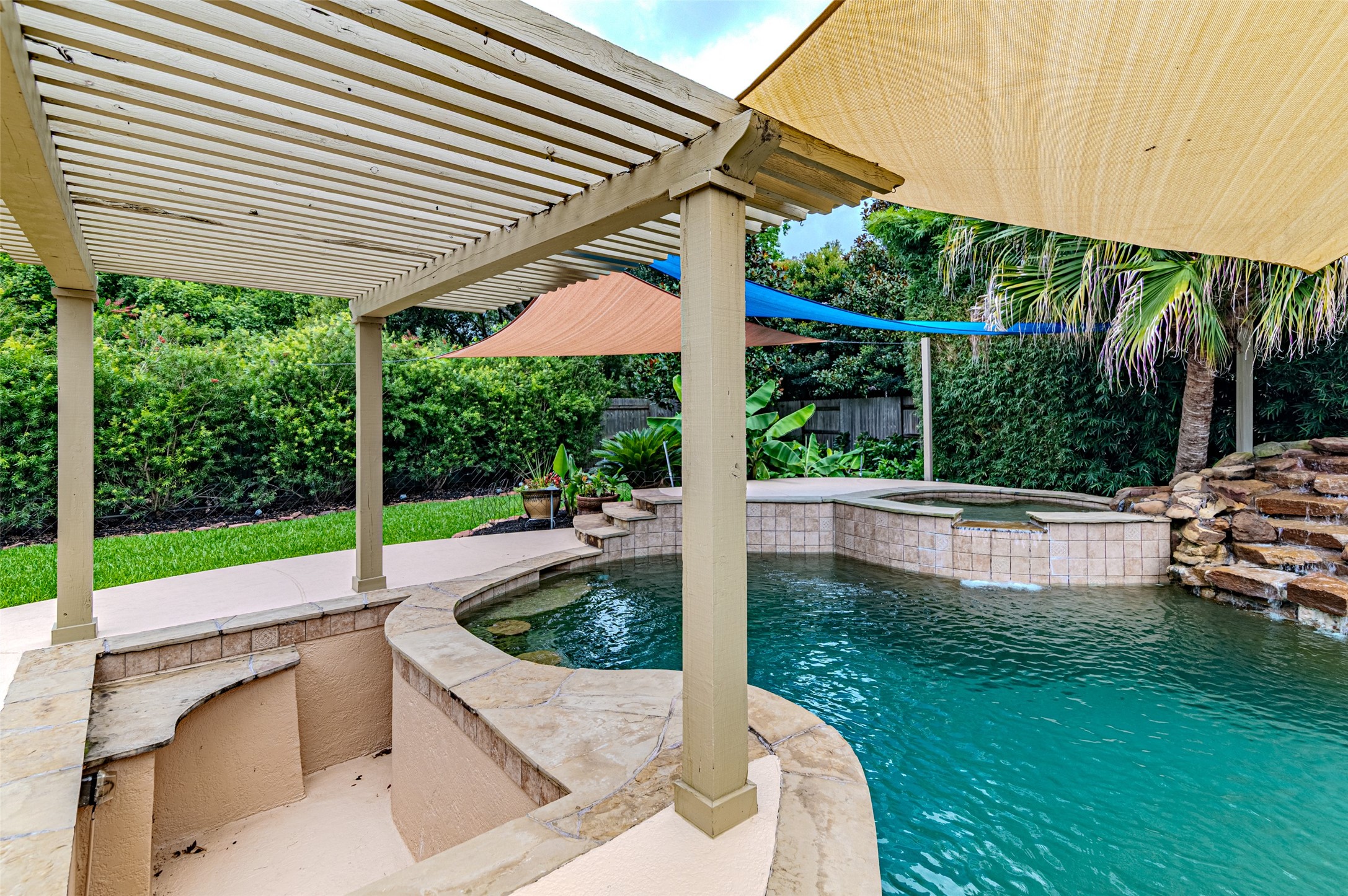 1302 Majestic Pines Court Property Photo 44