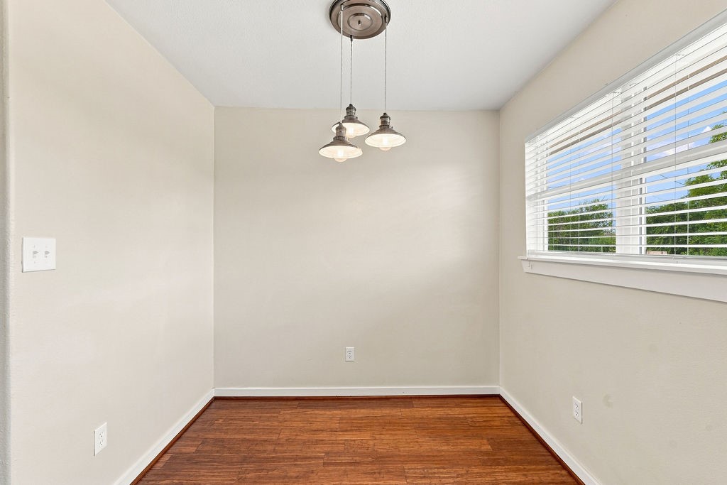 2300 Mary Lane Property Photo 18