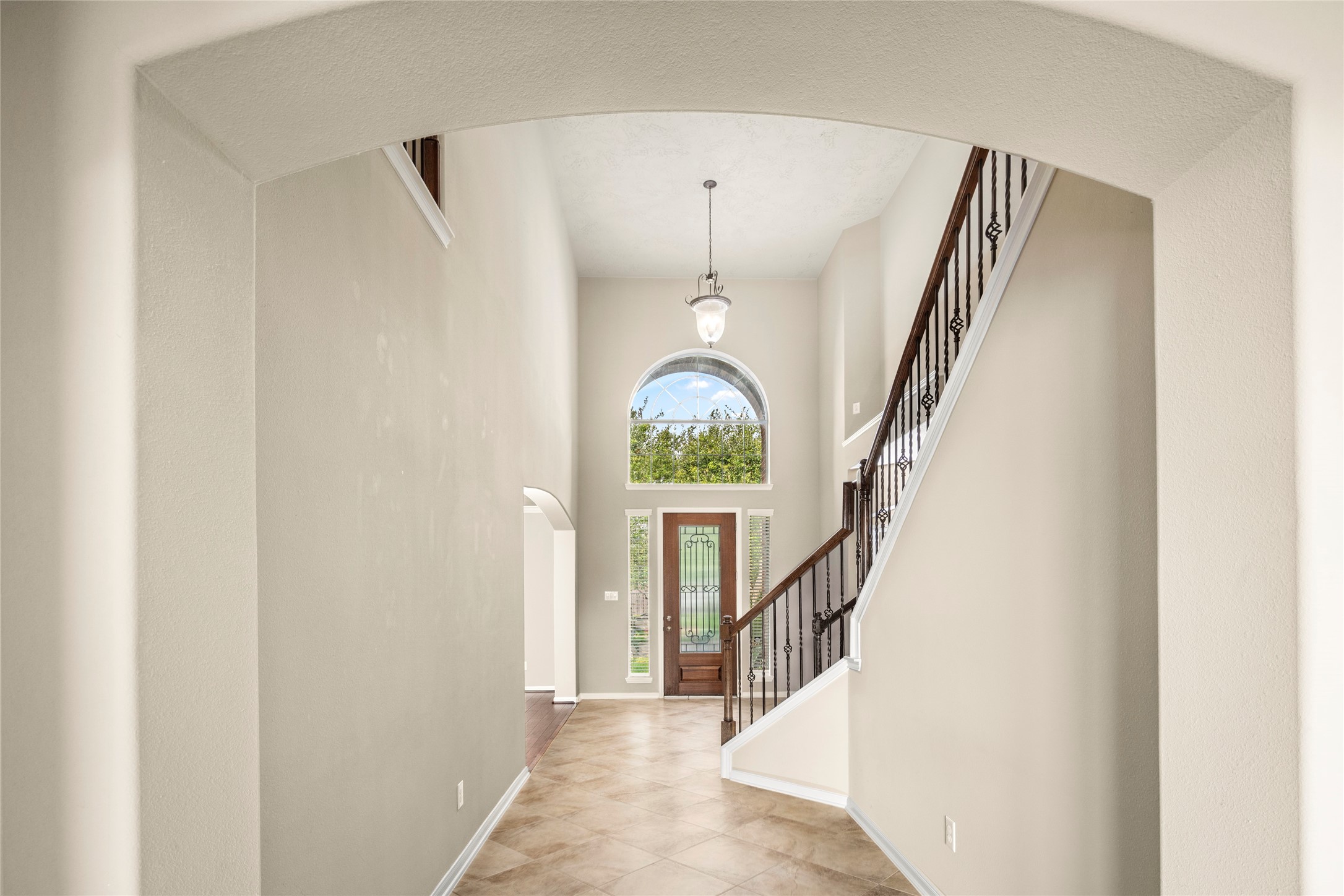 5307 Amber Sky Lane Property Photo 5