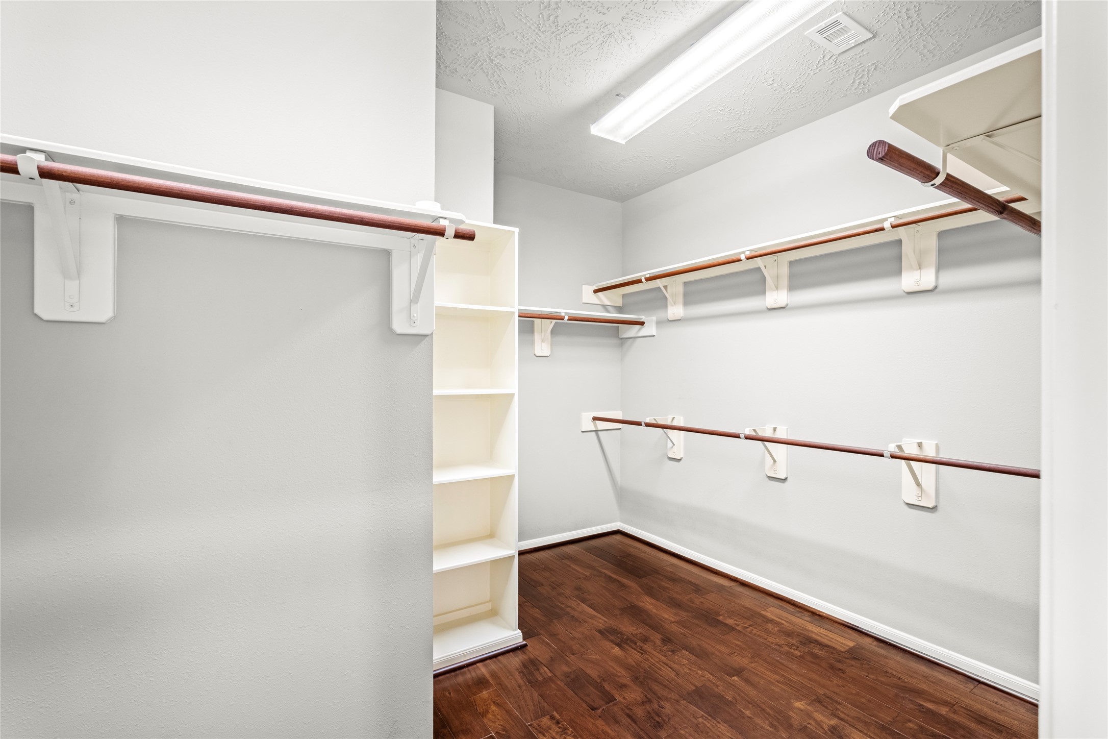 5307 Amber Sky Lane Property Photo 27