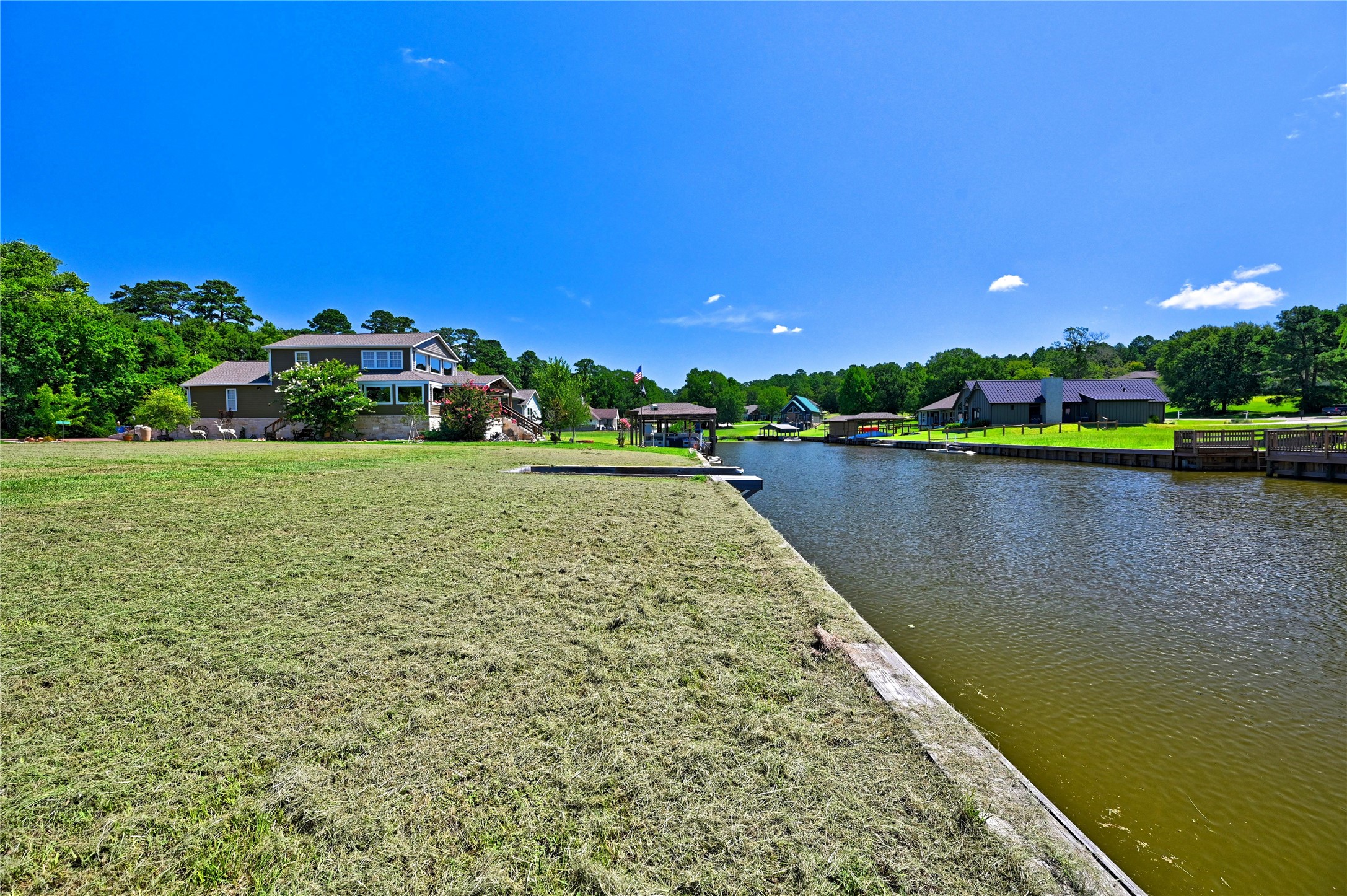 94 Wildwood Lake Drive Property Photo 12
