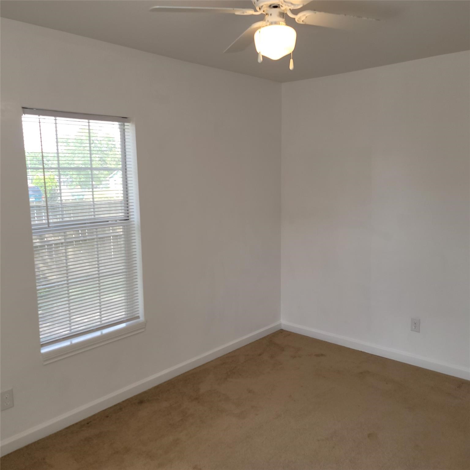 5103 Willow Glen Drive Property Photo 16