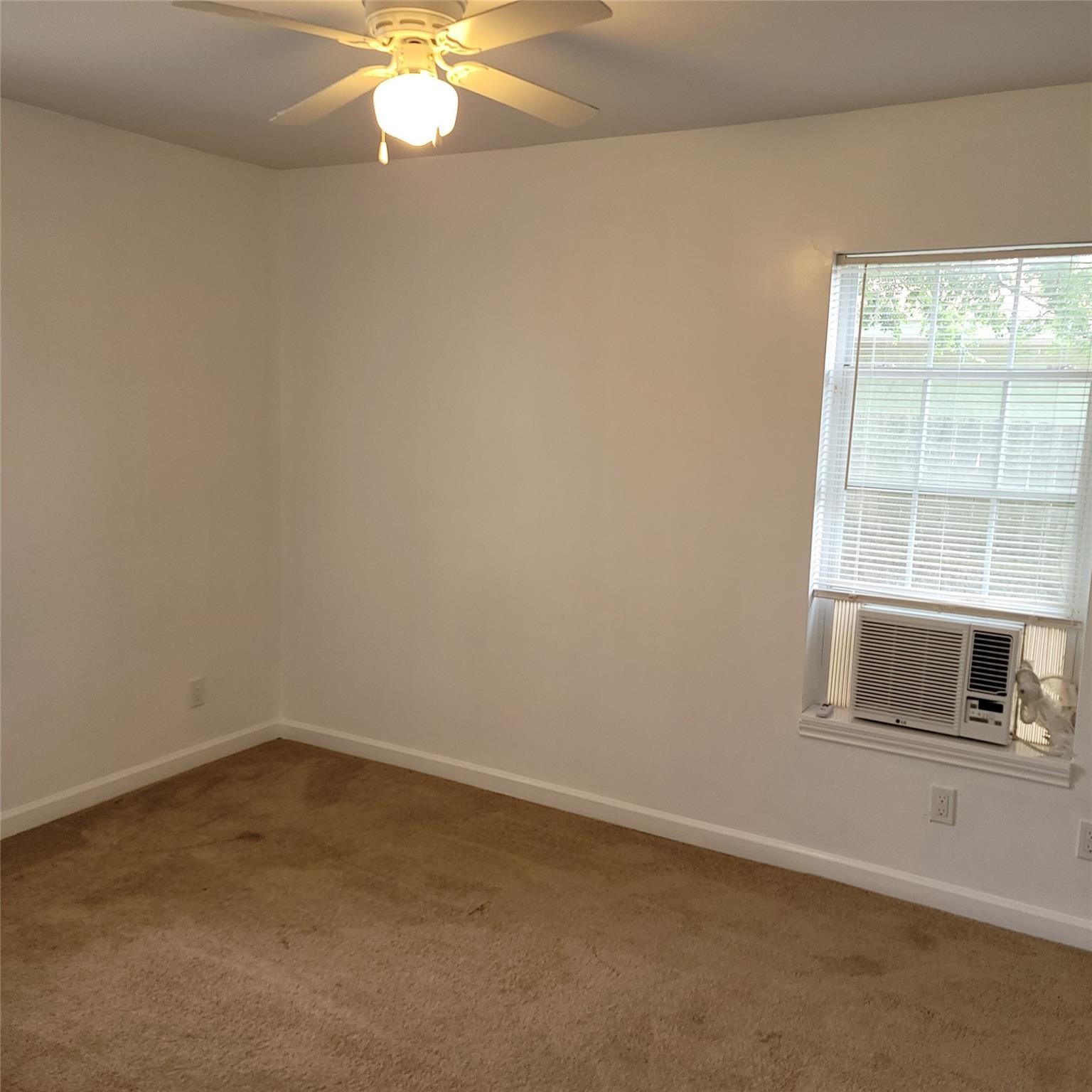 5103 Willow Glen Drive Property Photo 20