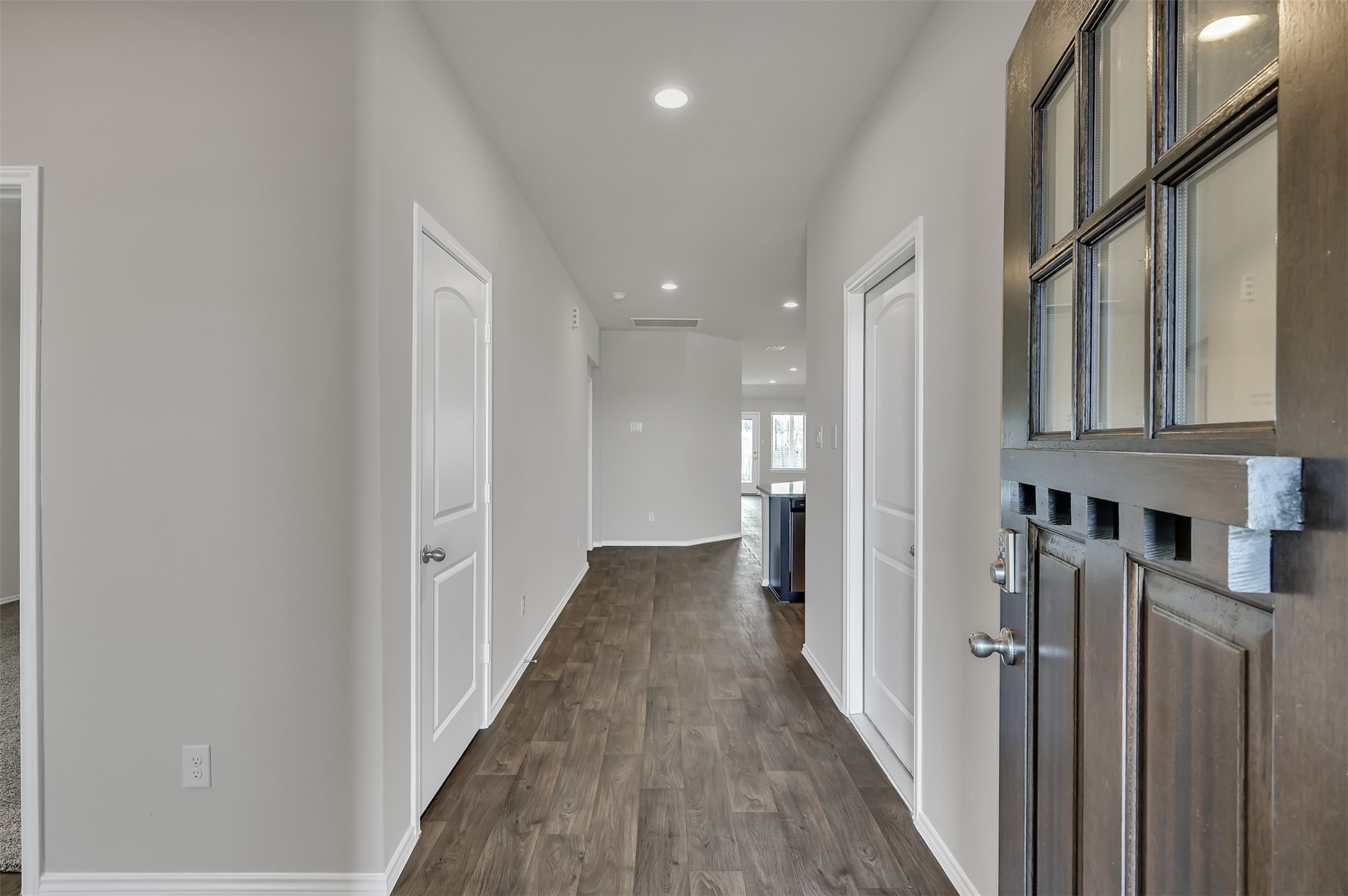 6212 Hendricks Harbor Drive Property Photo 3