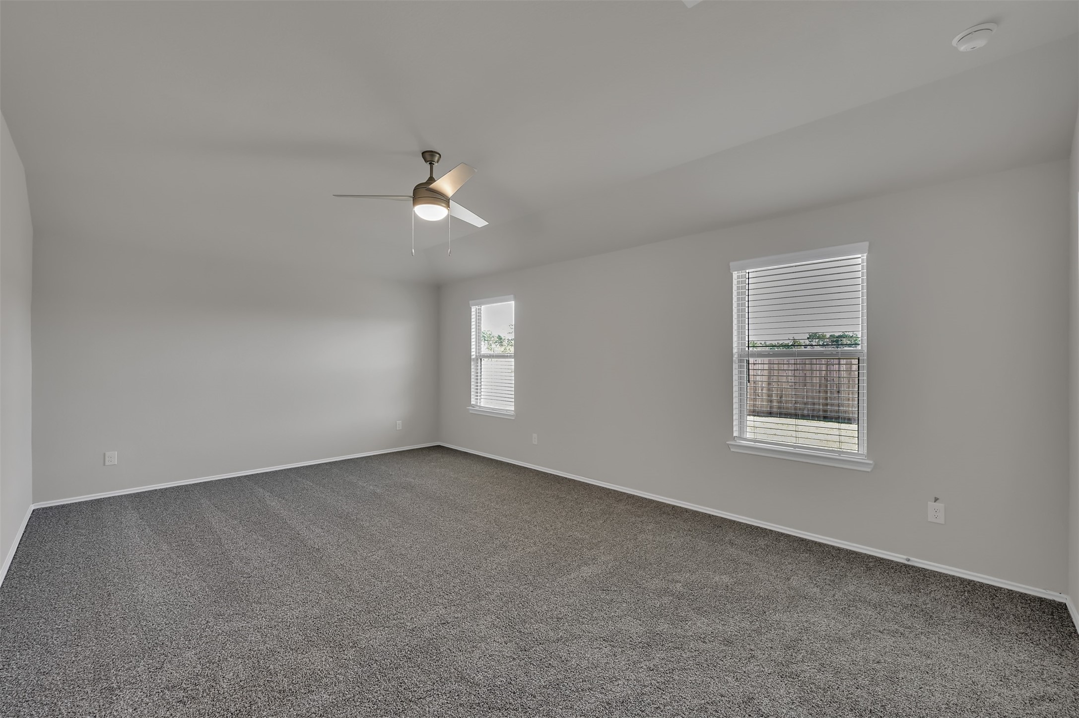 6212 Hendricks Harbor Drive Property Photo 15