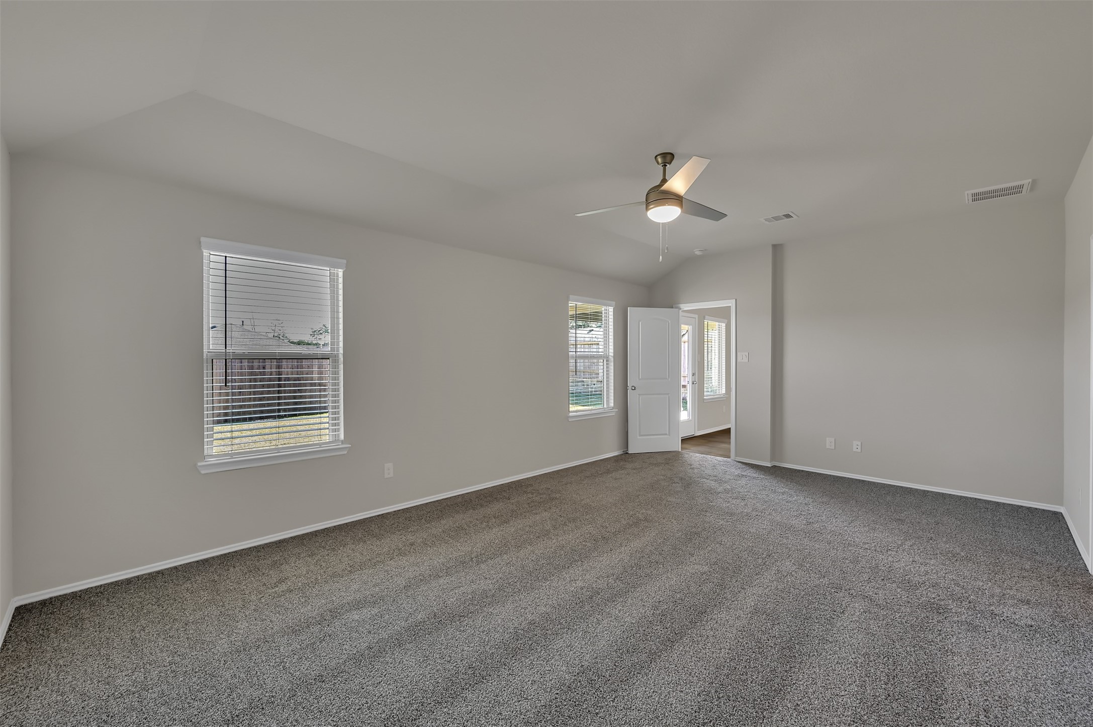 6212 Hendricks Harbor Drive Property Photo 16