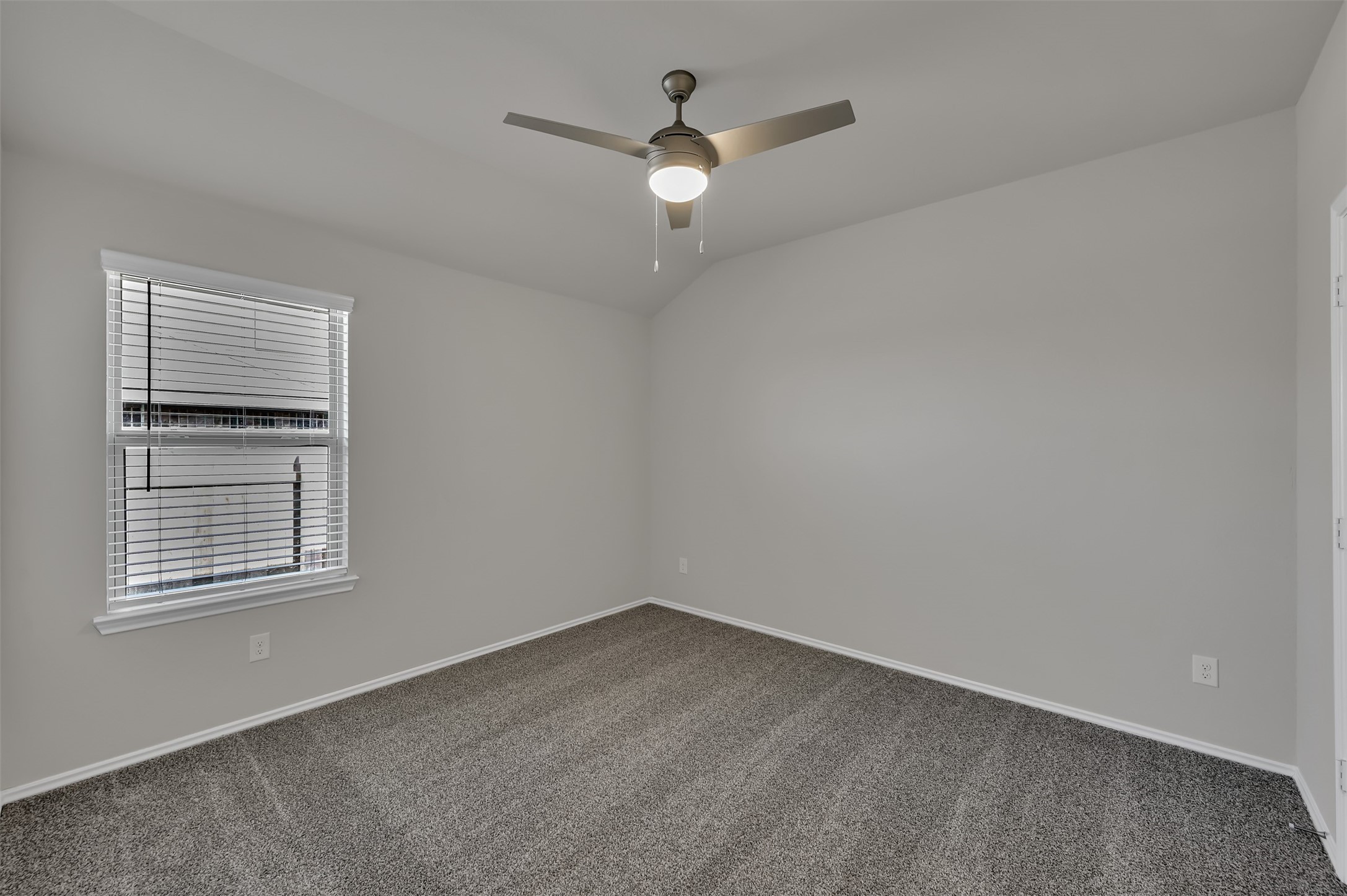6212 Hendricks Harbor Drive Property Photo 29