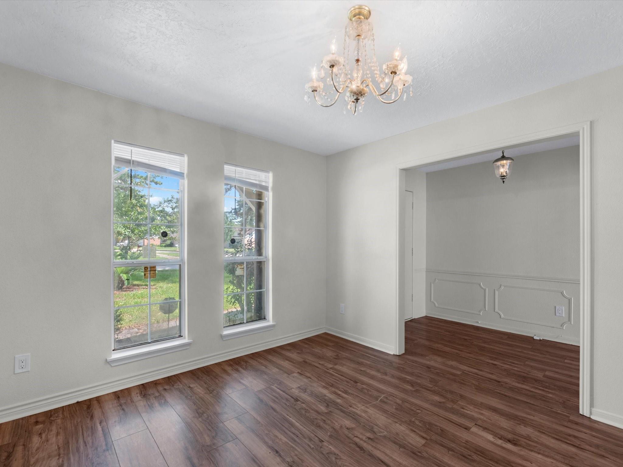 23107 Canyon Lake Drive Property Photo 3