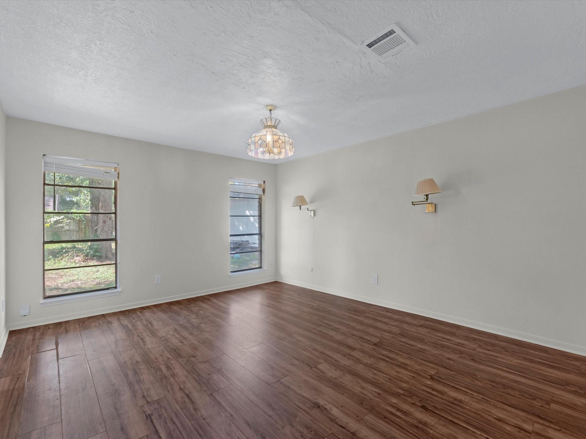 23107 Canyon Lake Drive Property Photo 14