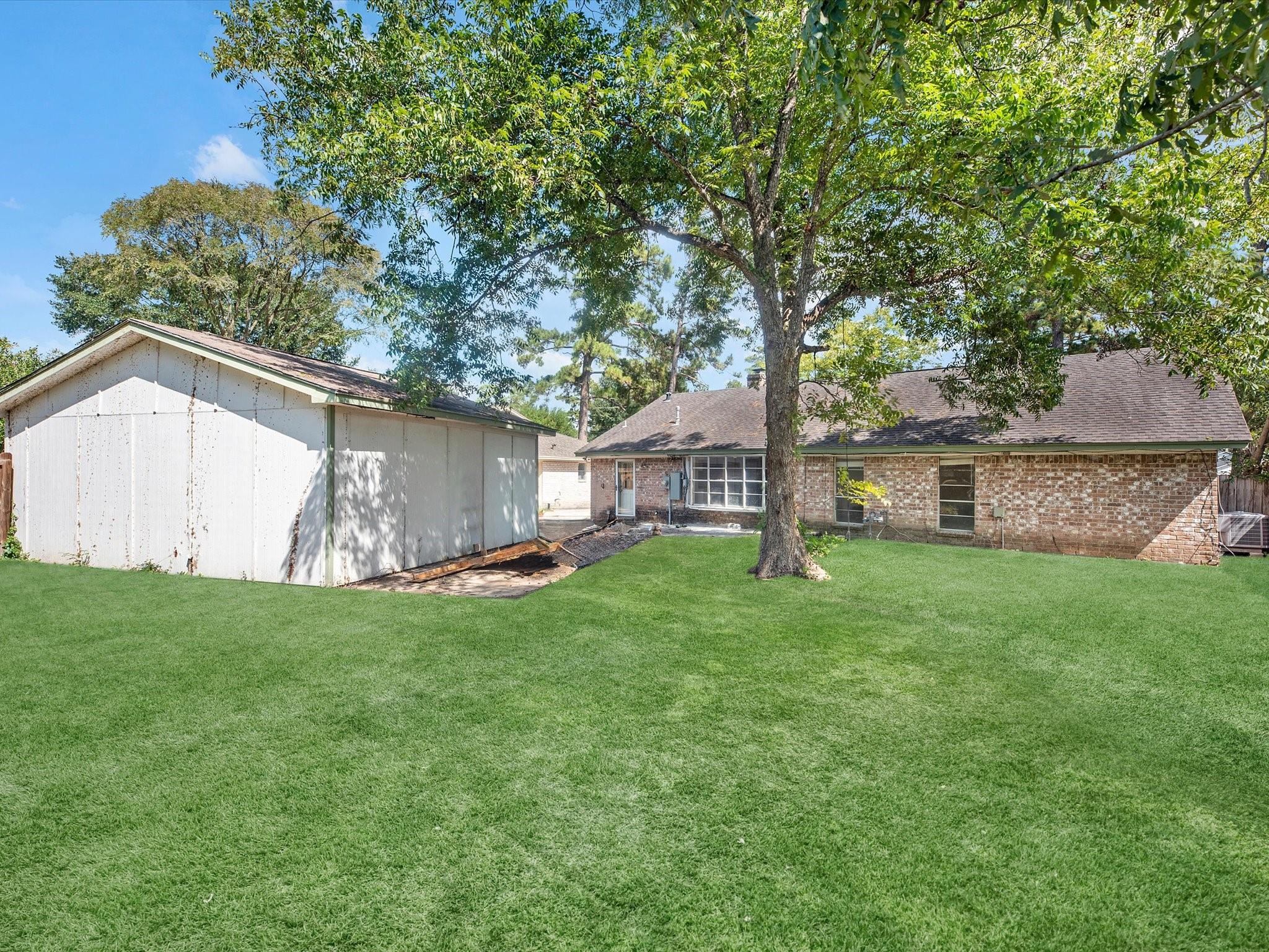 23107 Canyon Lake Drive Property Photo 23