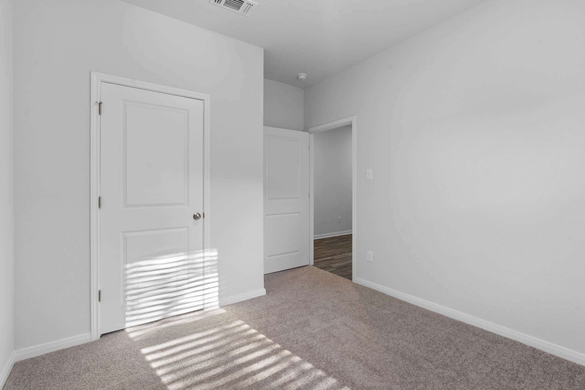 1003 Star Fish Drive Property Photo 6