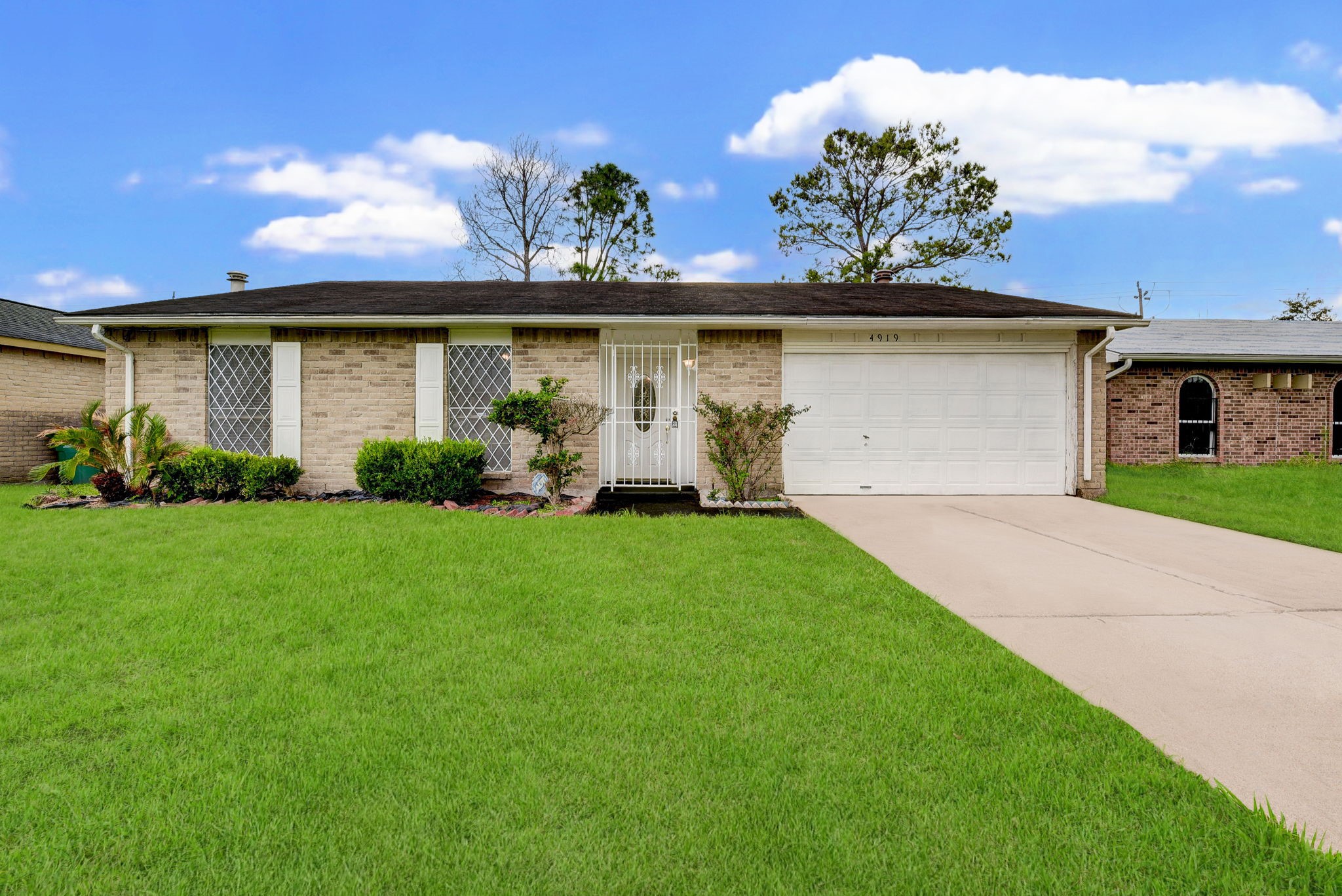 4919 Prairie Ridge Road Property Photo 3