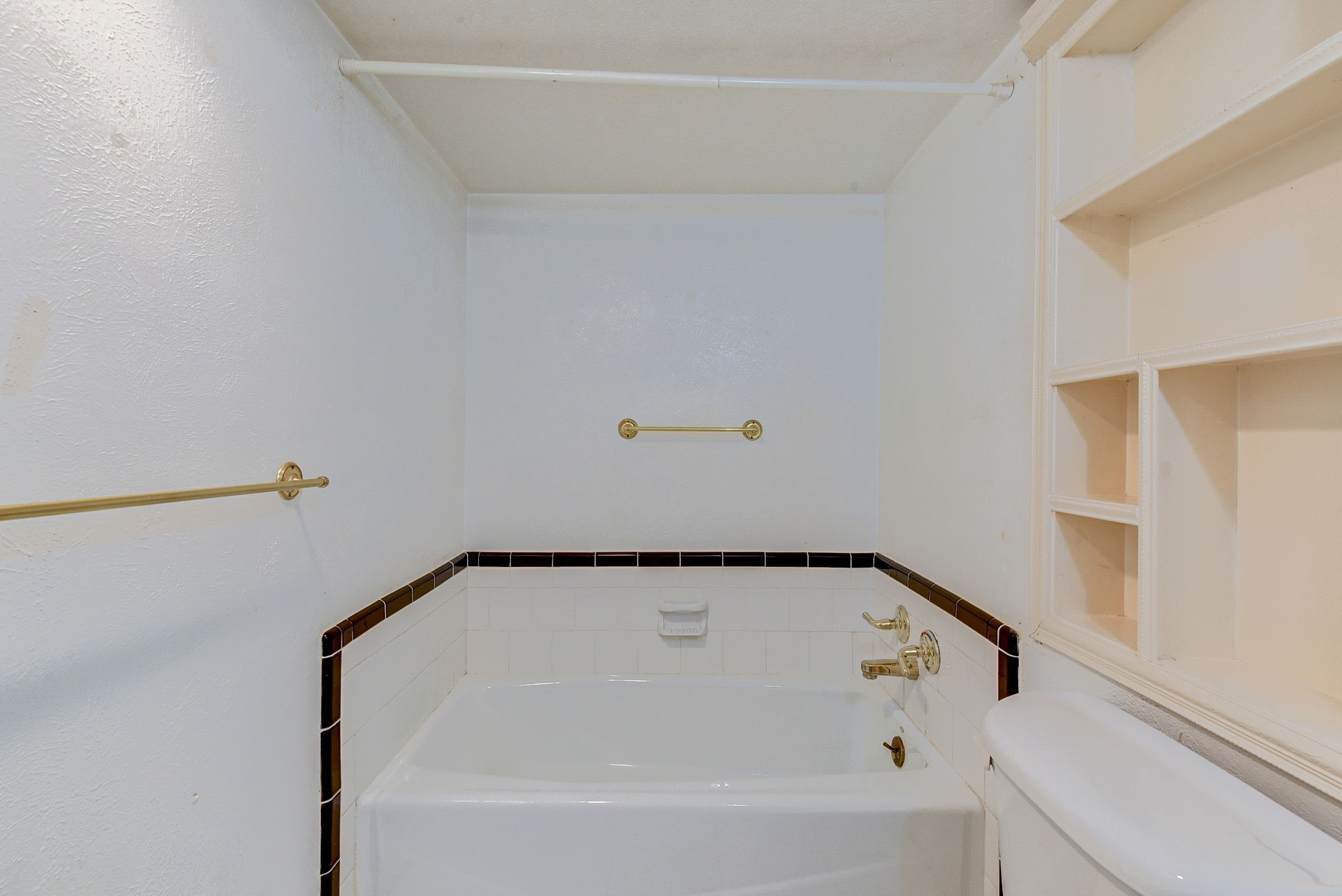 4919 Prairie Ridge Road Property Photo 15